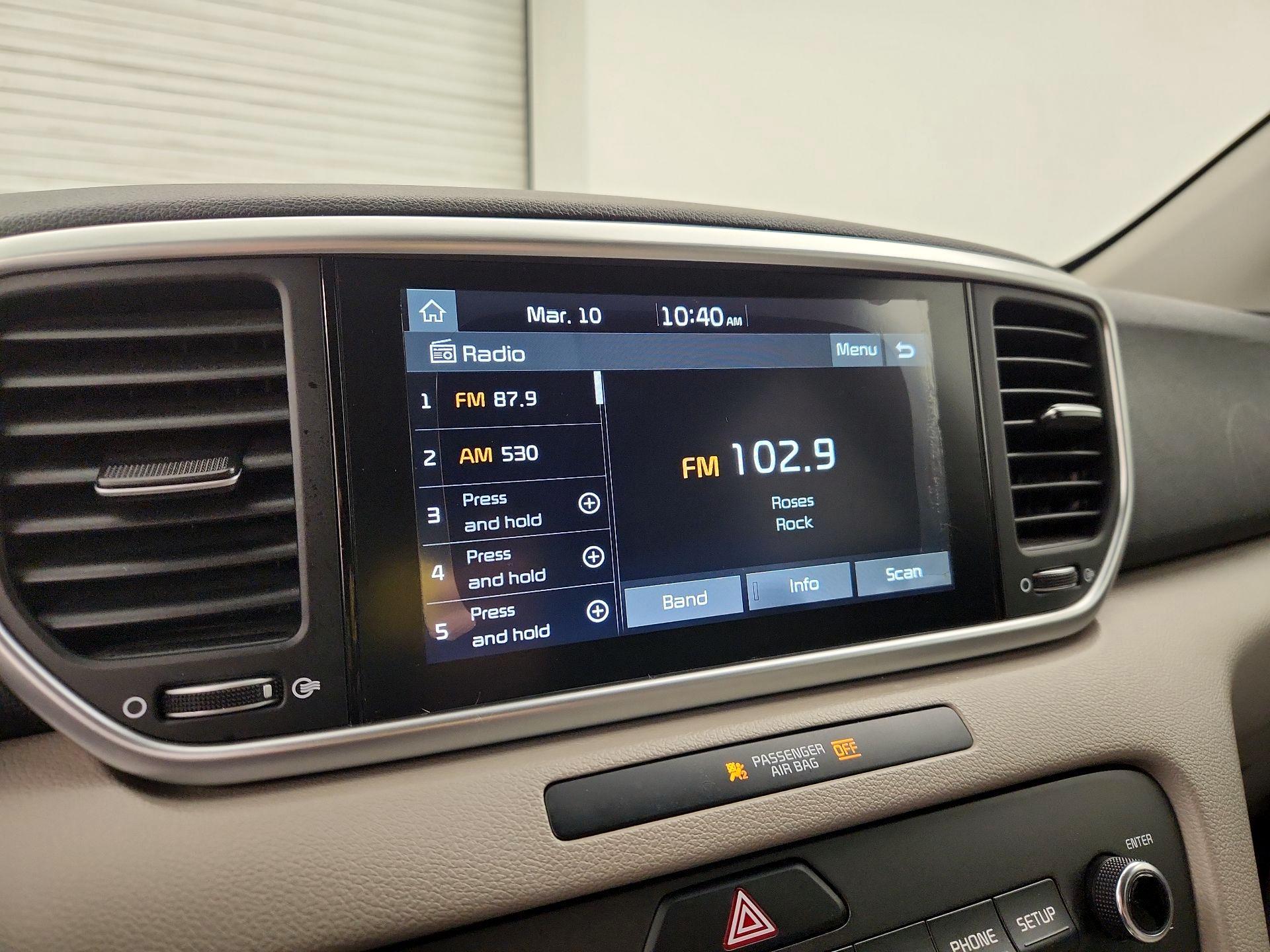 Thumbnail: 2020 Kia Sportage - 15