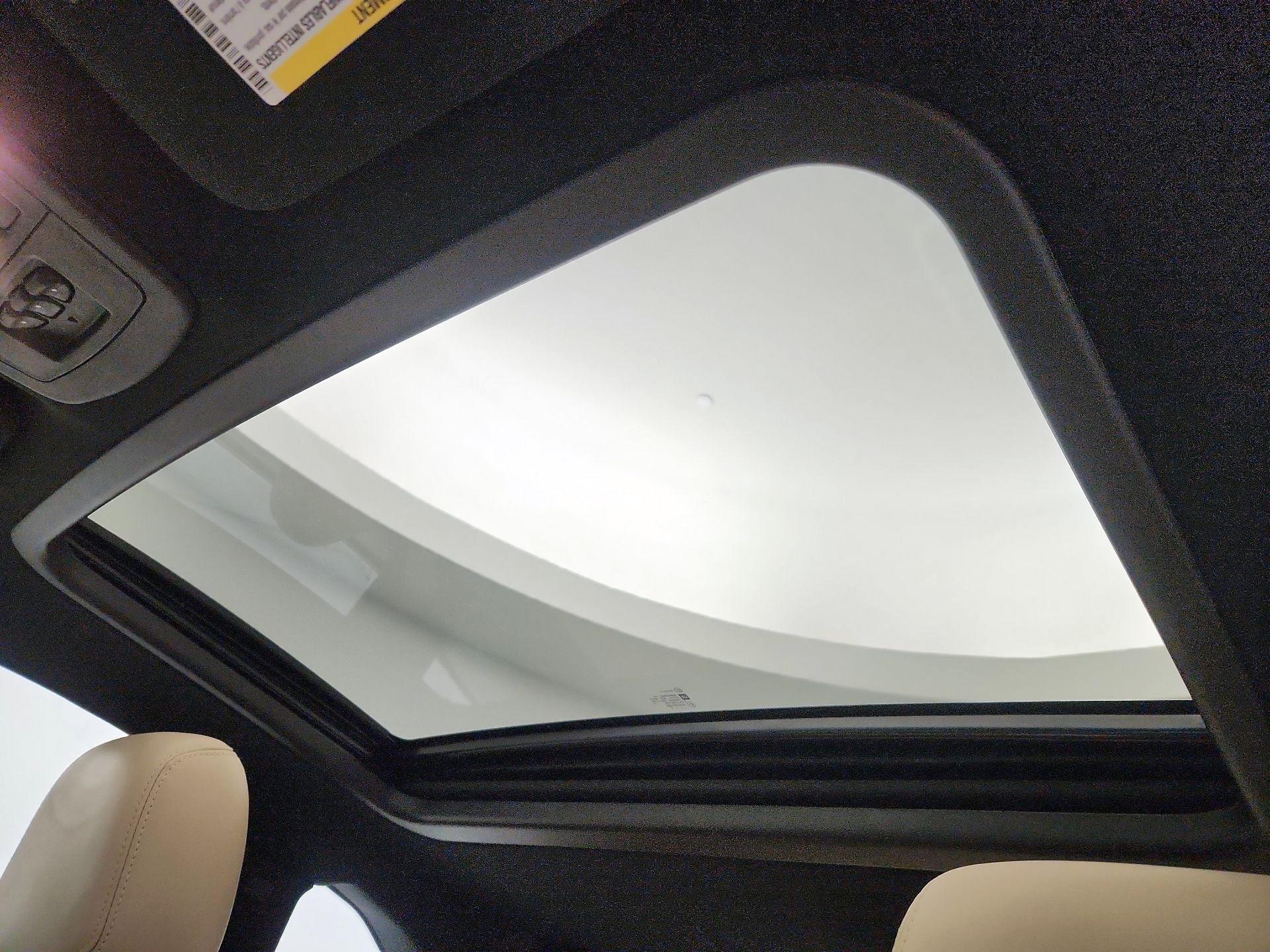 Thumbnail: 2014 Cadillac CTS - 19