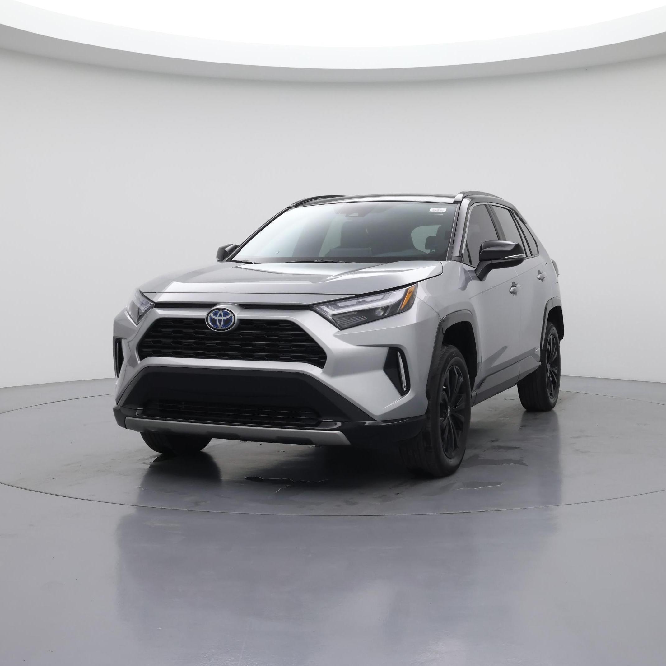 Thumbnail: 2022 Toyota RAV4 - 4
