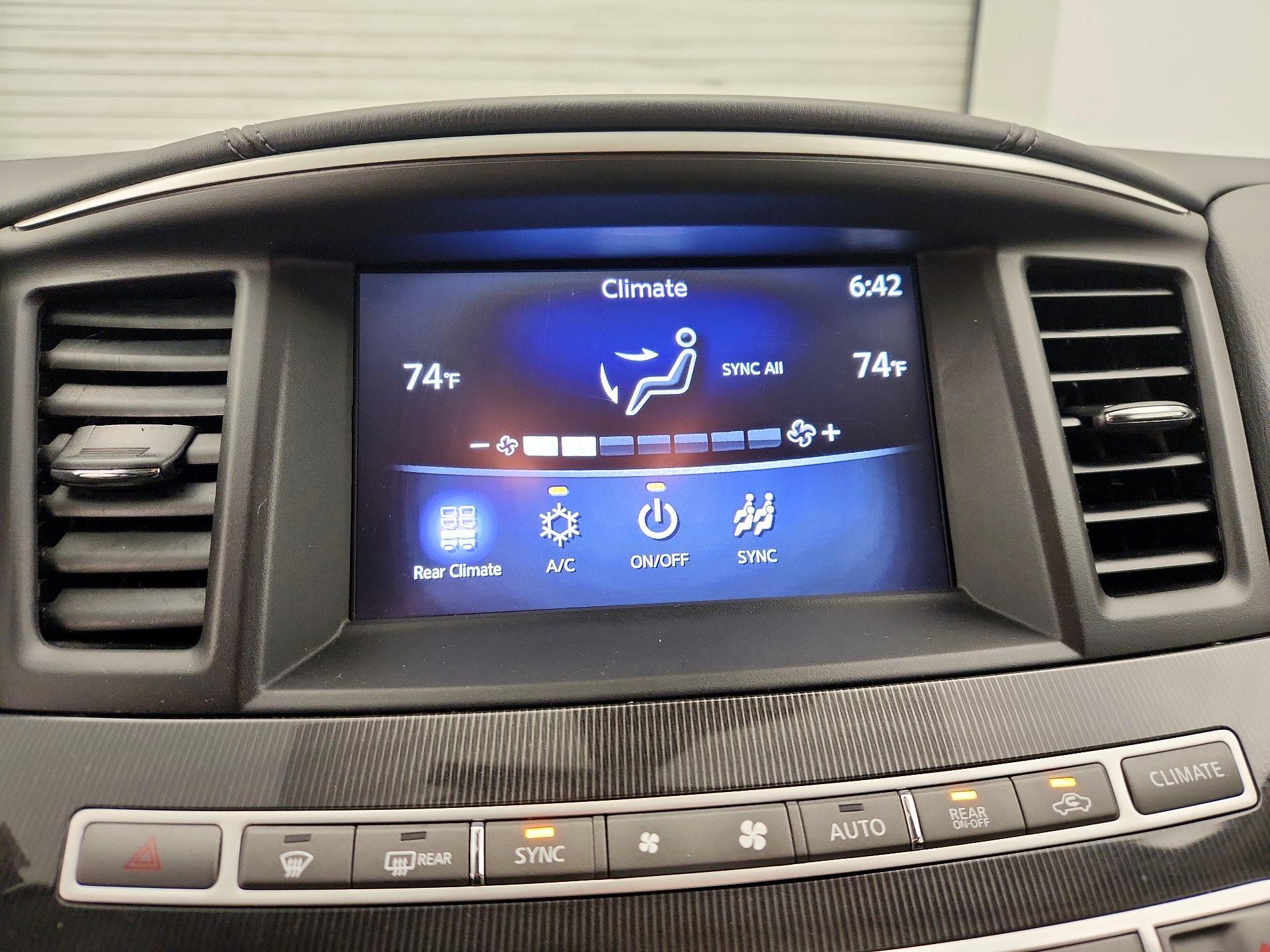 Thumbnail: 2020 INFINITI QX60 - 16