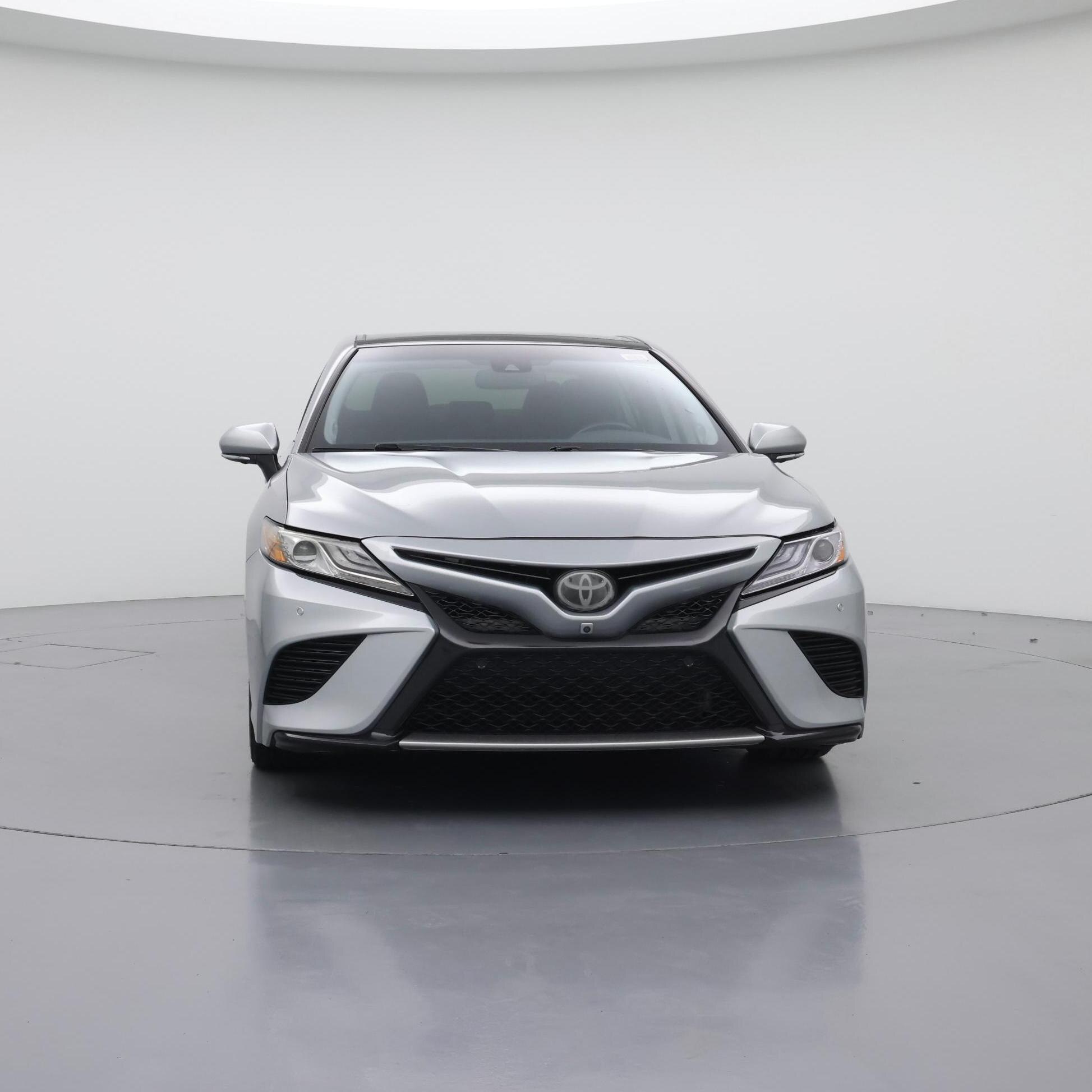 Thumbnail: 2019 Toyota Camry - 5