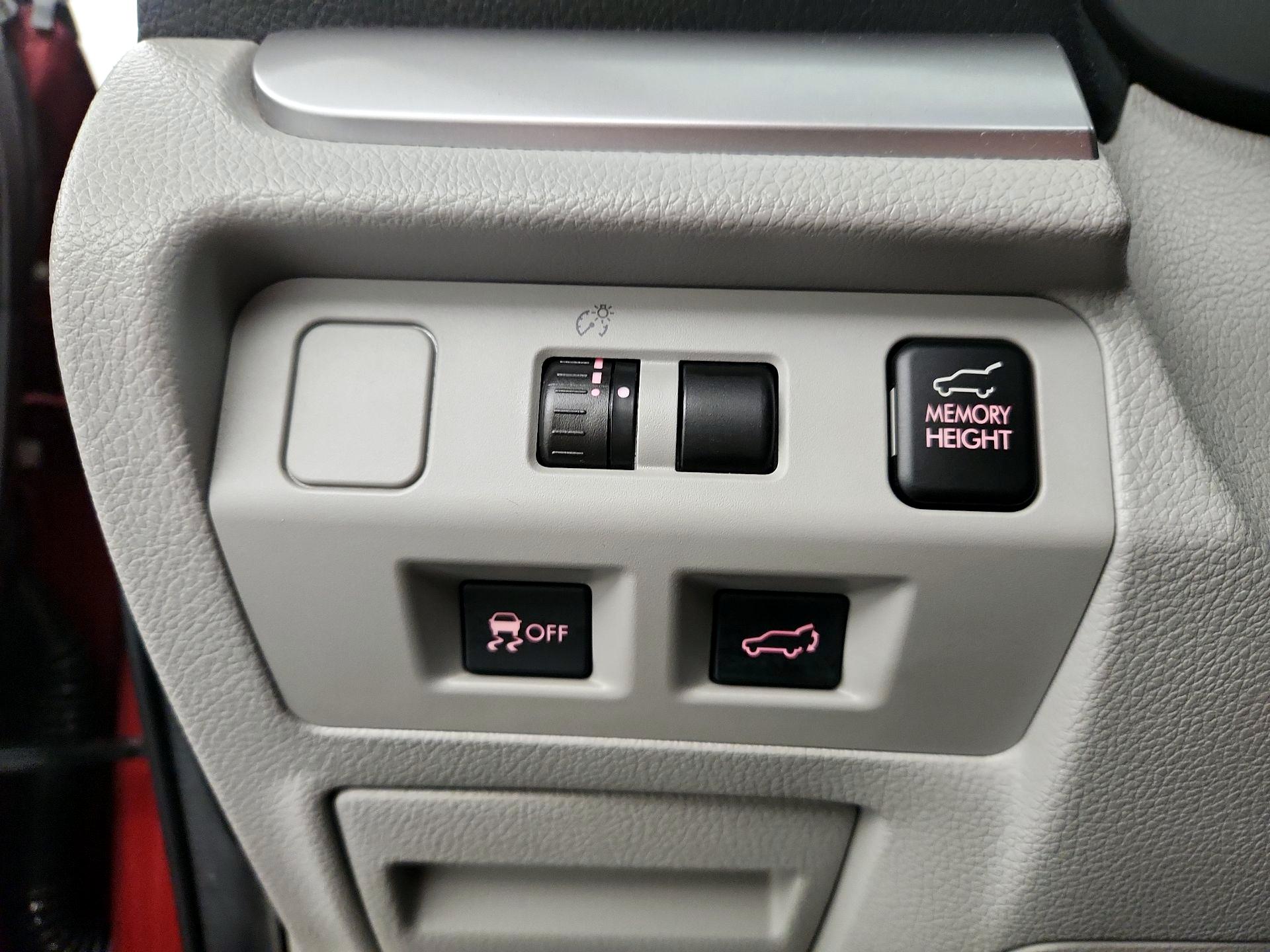 Thumbnail: 2014 Subaru Forester - 13