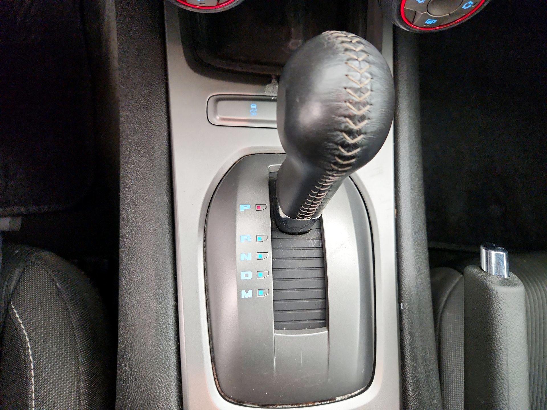 Thumbnail: 2015 Chevrolet Camaro - 16