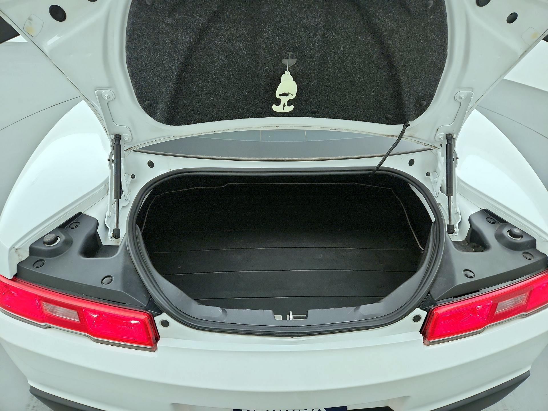 Thumbnail: 2015 Chevrolet Camaro - 19