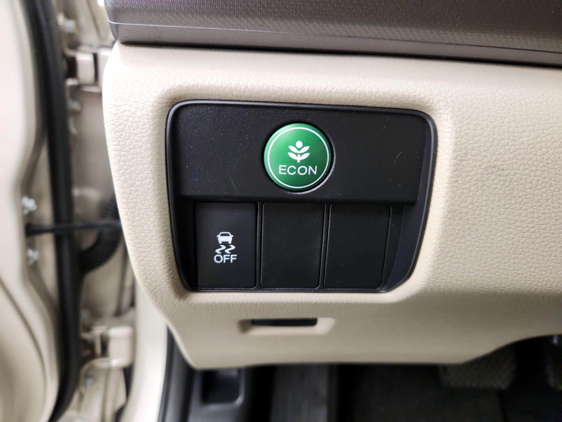 Thumbnail: 2014 Honda Accord - 13