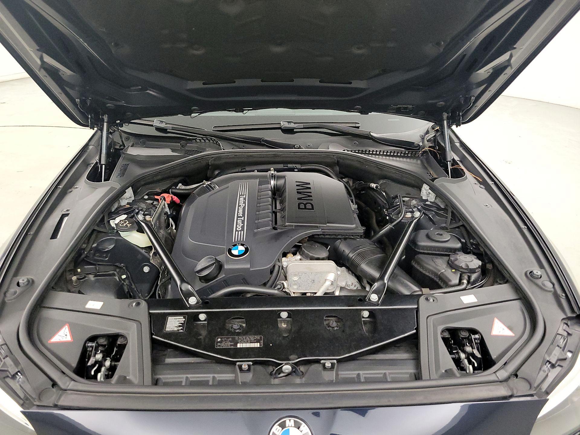 Thumbnail: 2014 BMW 5 Series - 19