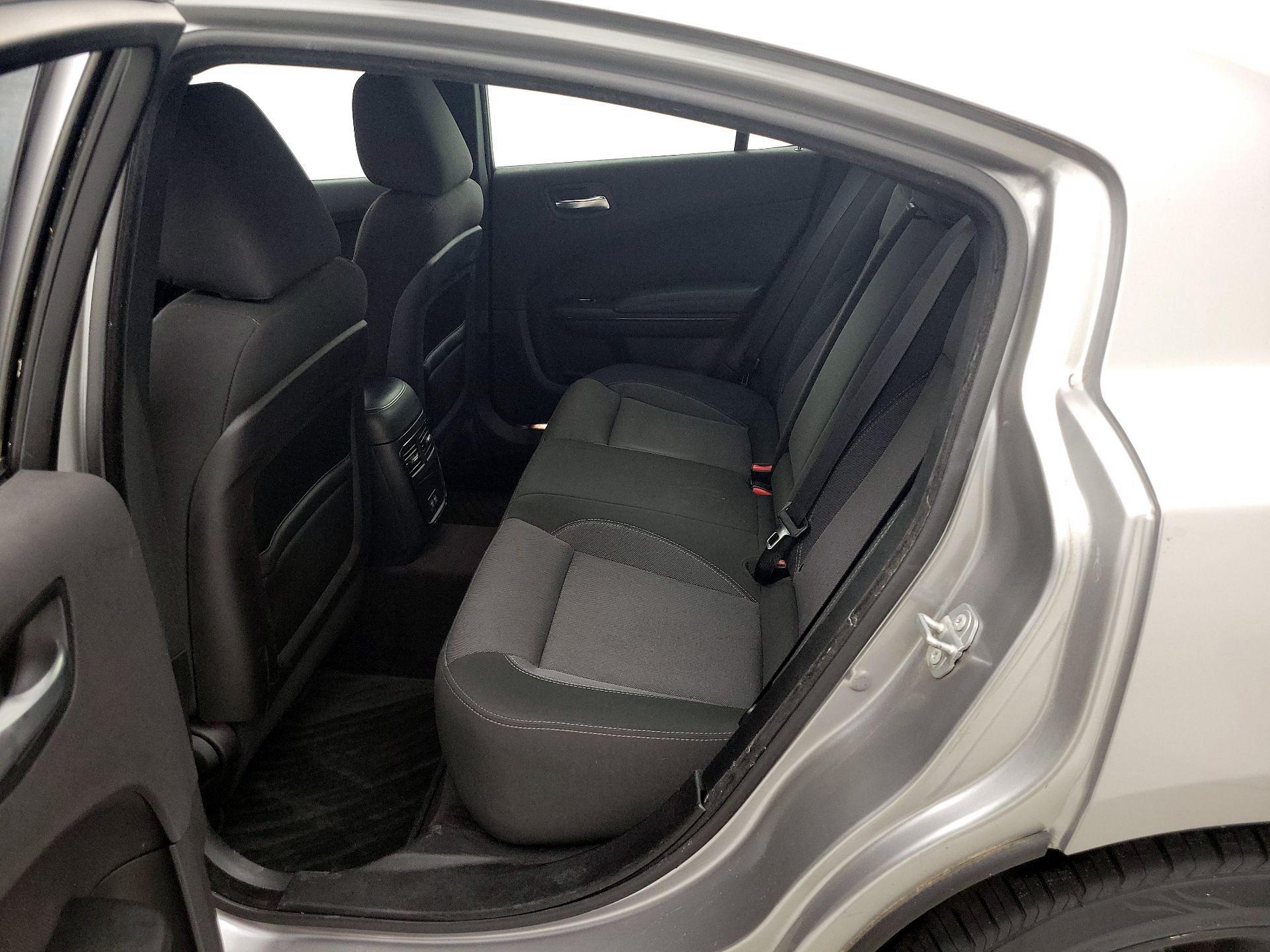 Thumbnail: 2017 Dodge Charger - 18