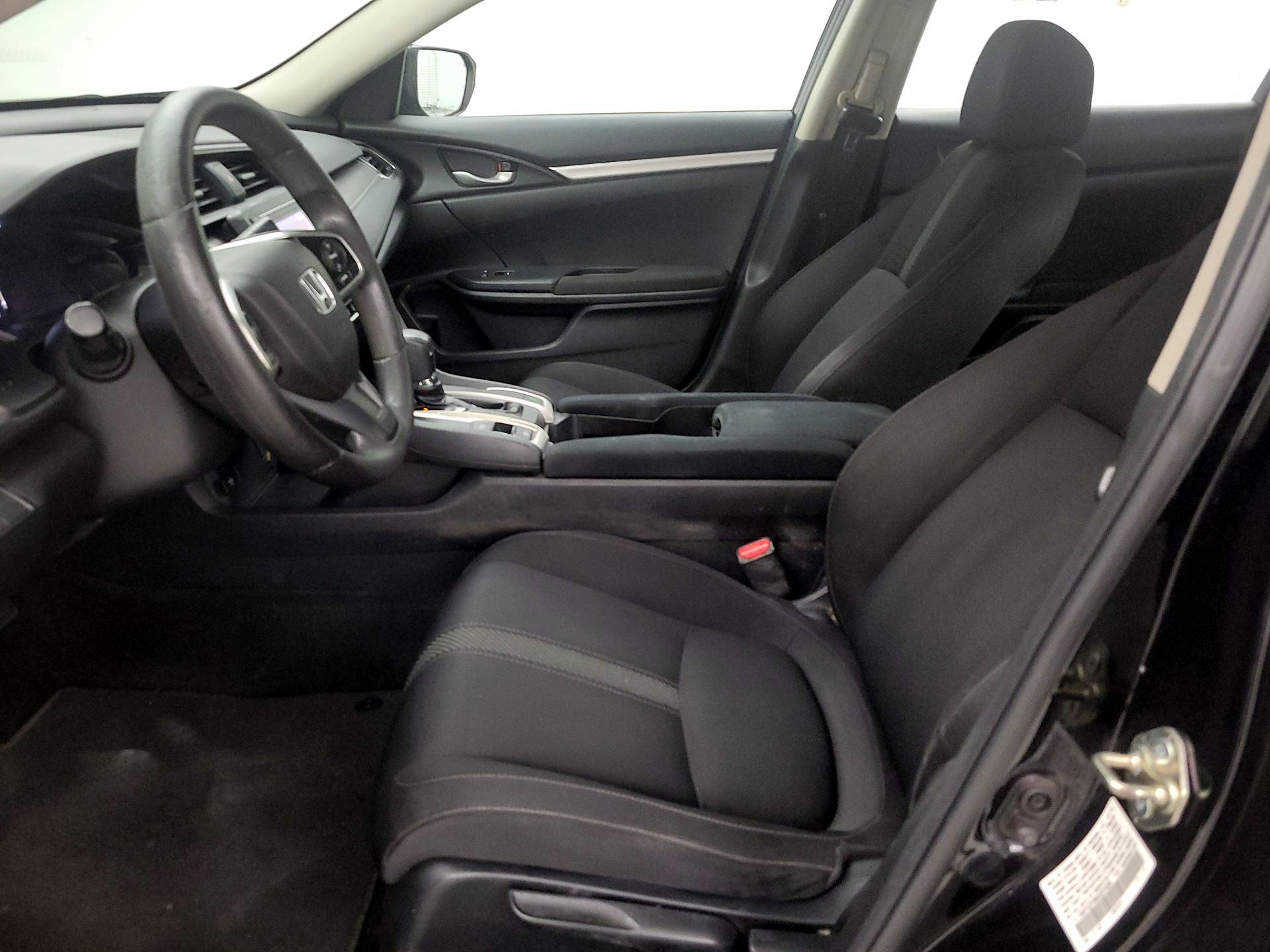 Thumbnail: 2016 Honda Civic - 9