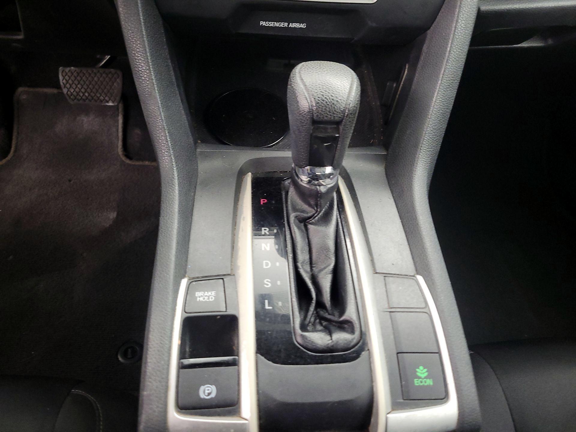 Thumbnail: 2016 Honda Civic - 15