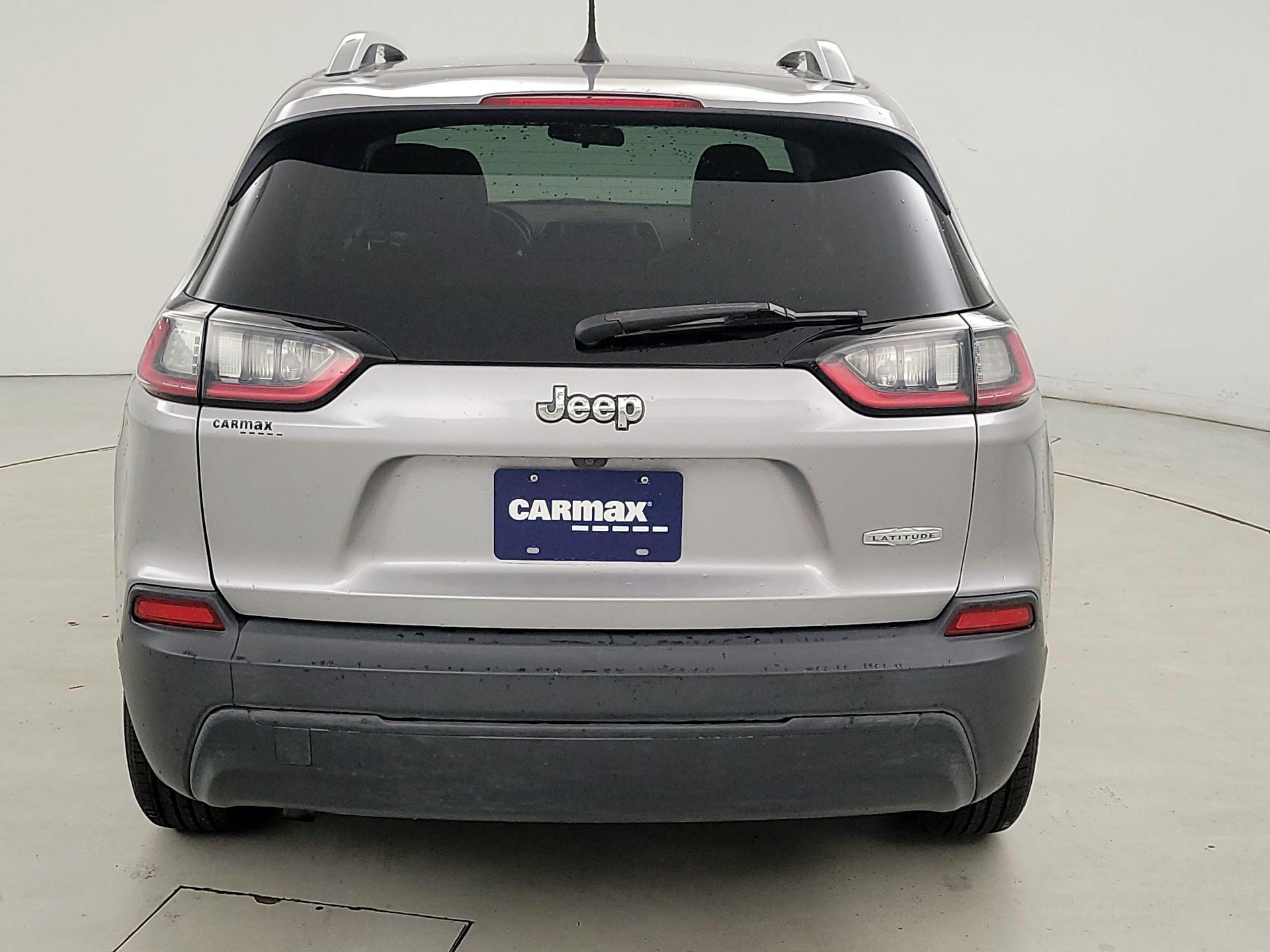 Thumbnail: 2019 Jeep Cherokee - 6
