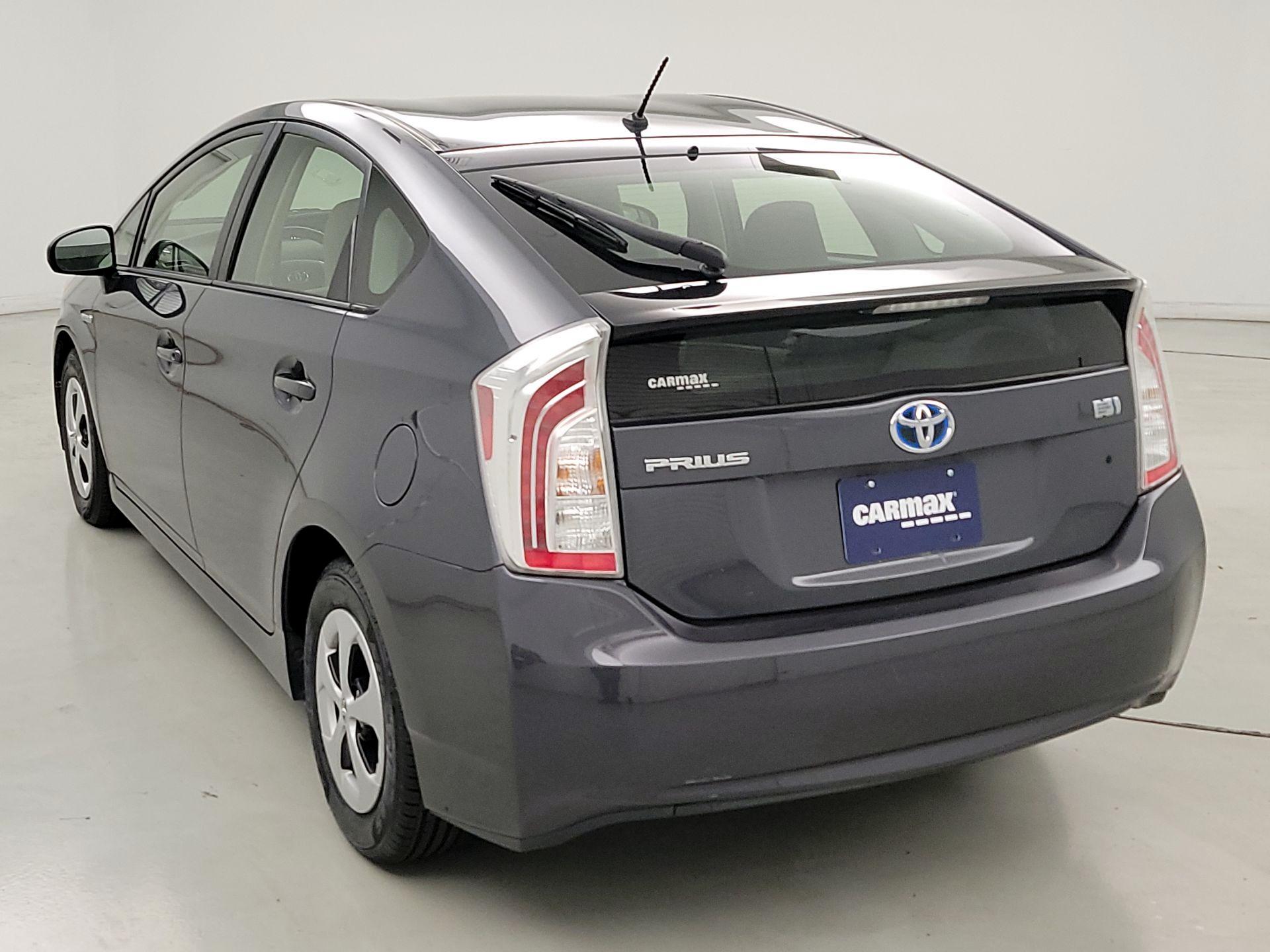 Thumbnail: 2014 Toyota Prius - 7