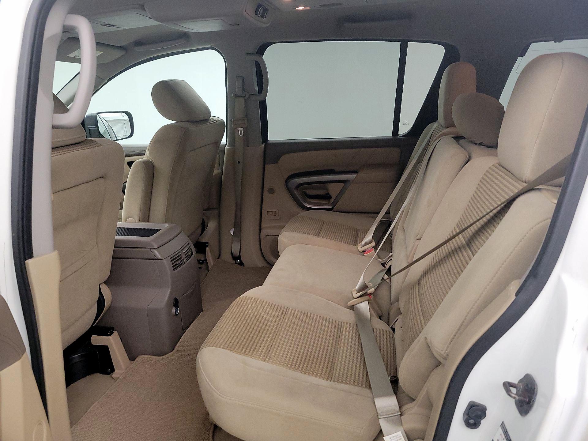 Thumbnail: 2015 Nissan Armada - 17
