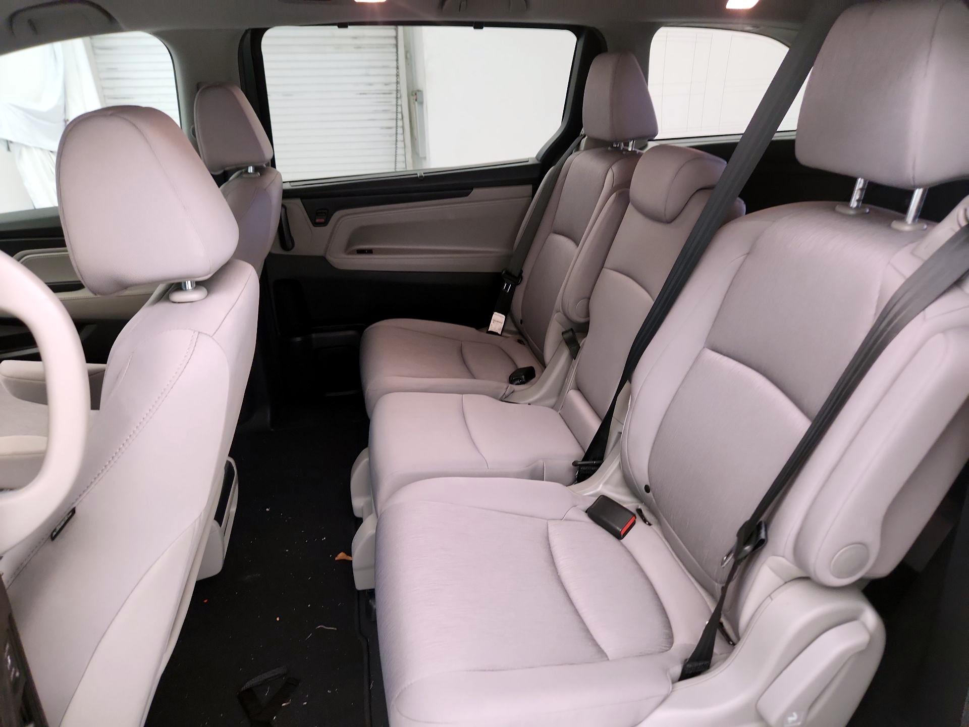 Thumbnail: 2020 Honda Odyssey - 18