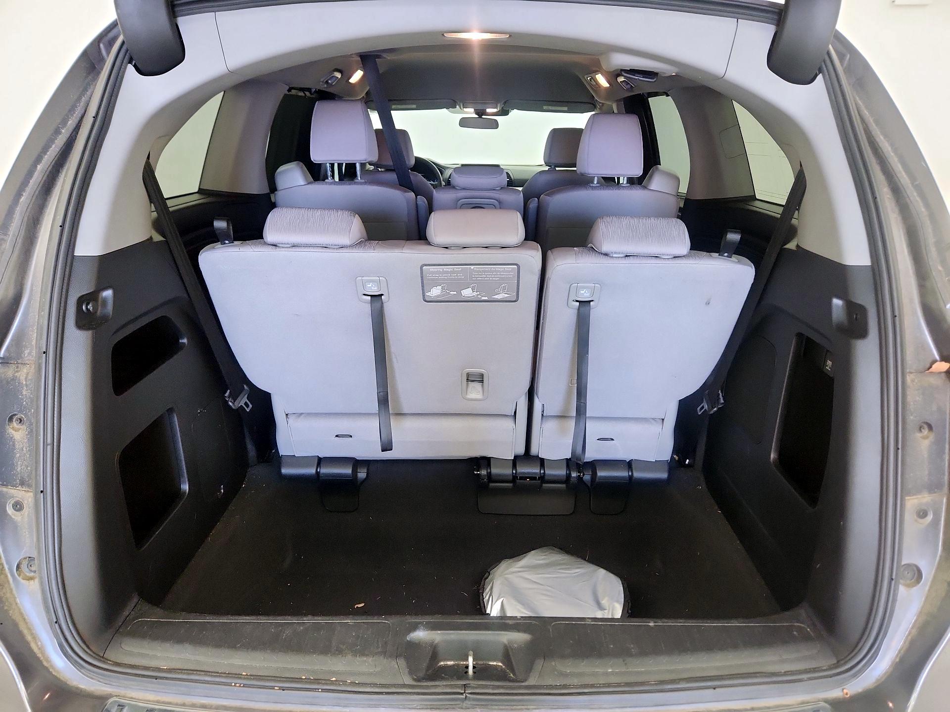 Thumbnail: 2020 Honda Odyssey - 19