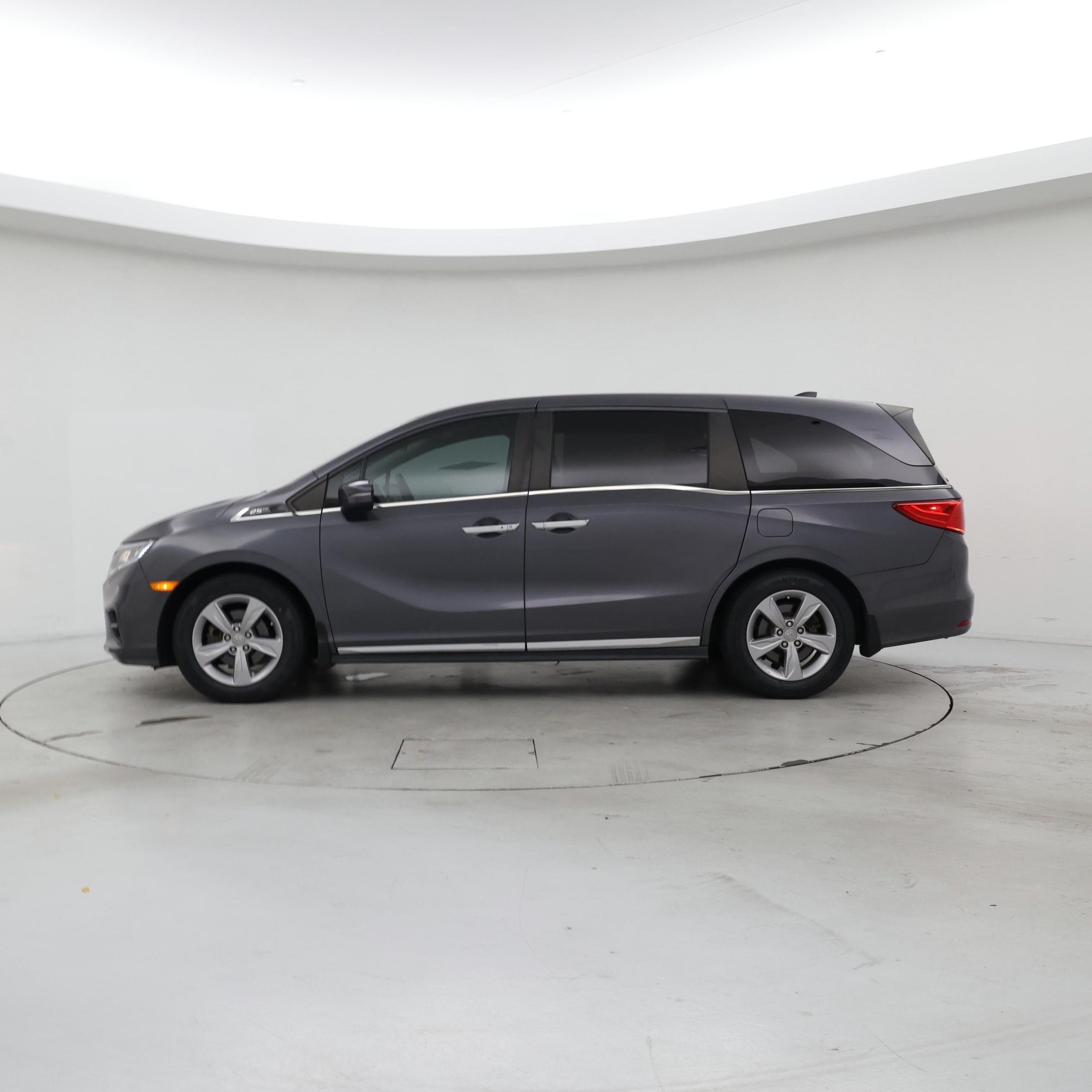 Thumbnail: 2020 Honda Odyssey - 3