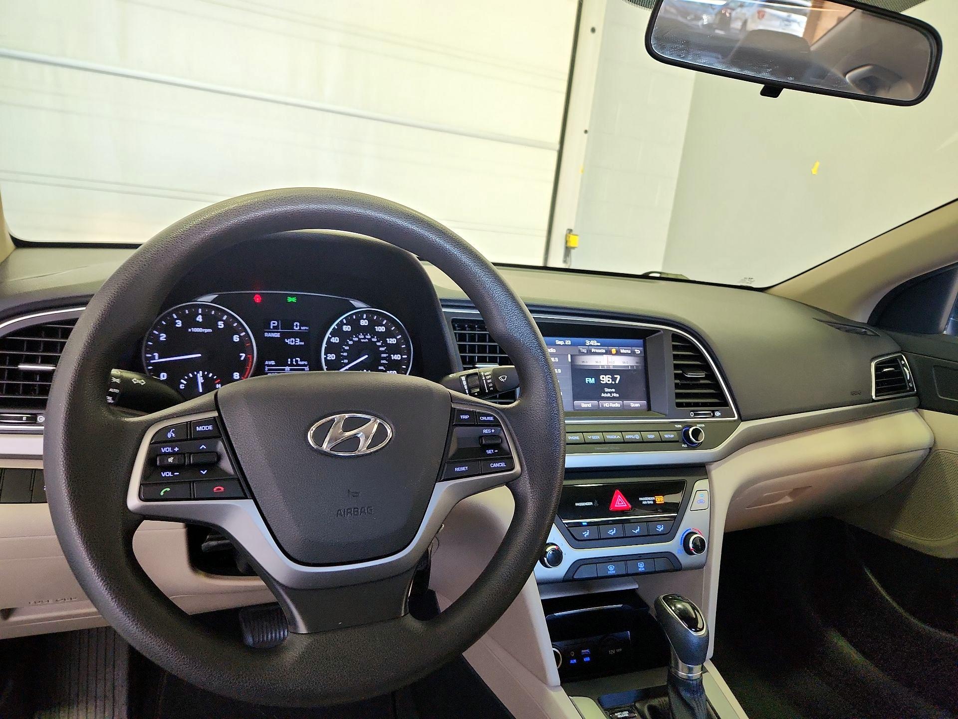 Thumbnail: 2017 Hyundai Elantra - 9