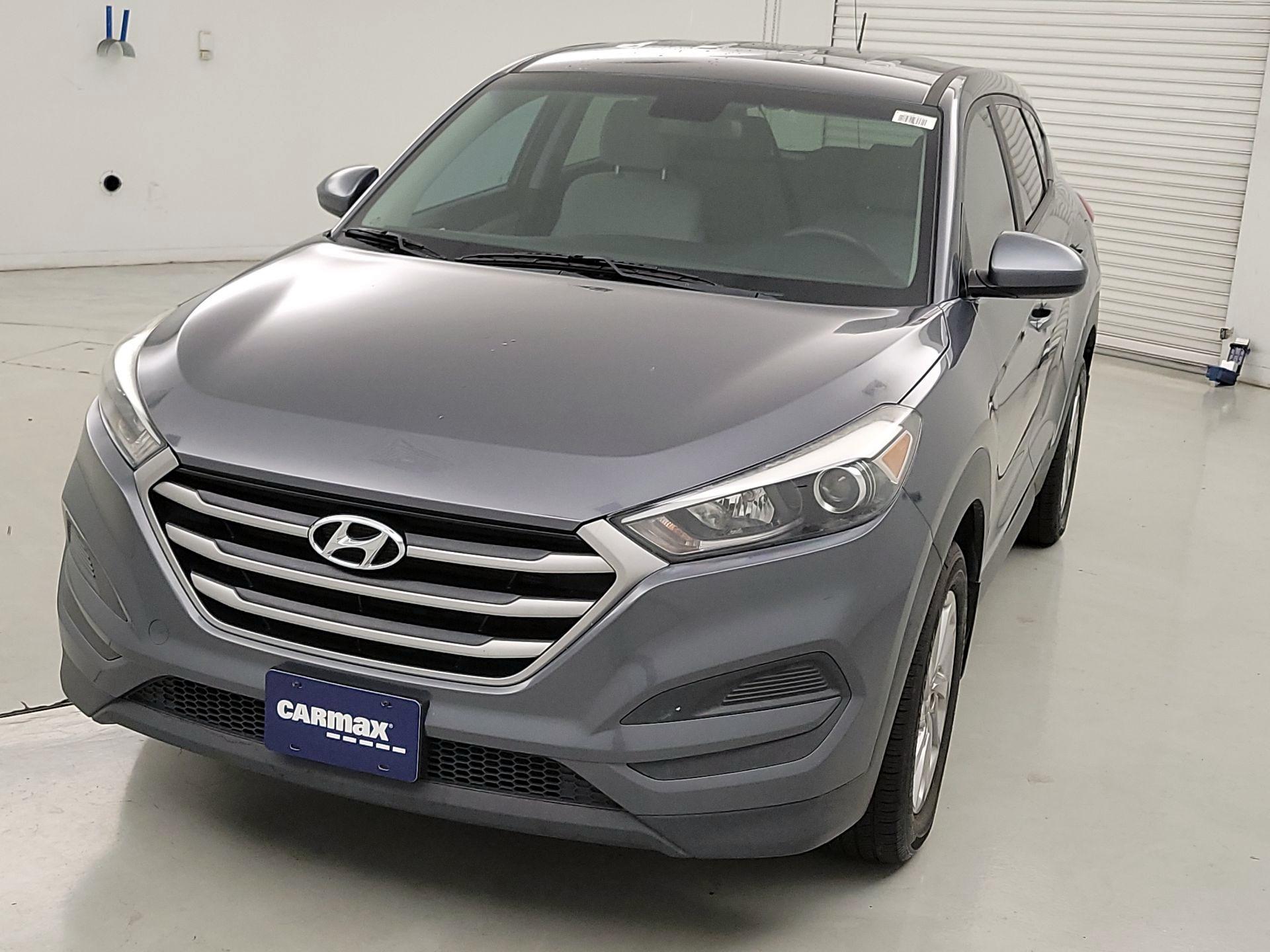 Thumbnail: 2018 Hyundai Tucson - 3