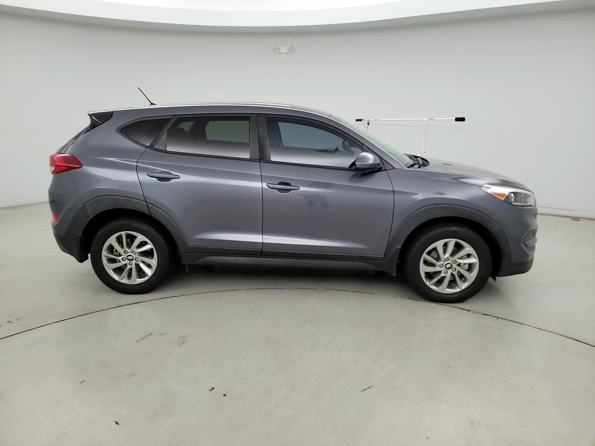 Thumbnail: 2018 Hyundai Tucson - 4