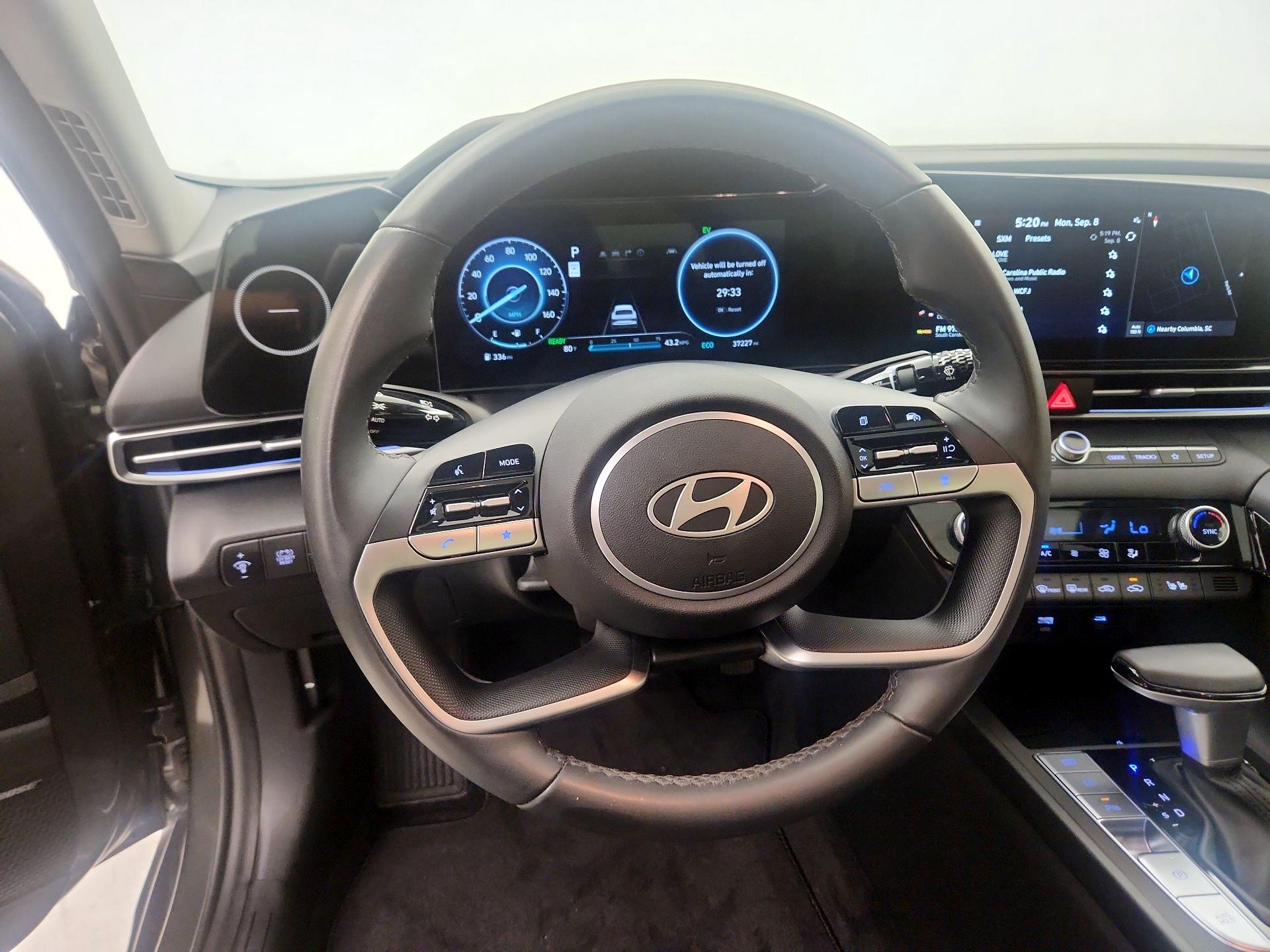Thumbnail: 2024 Hyundai Elantra - 10
