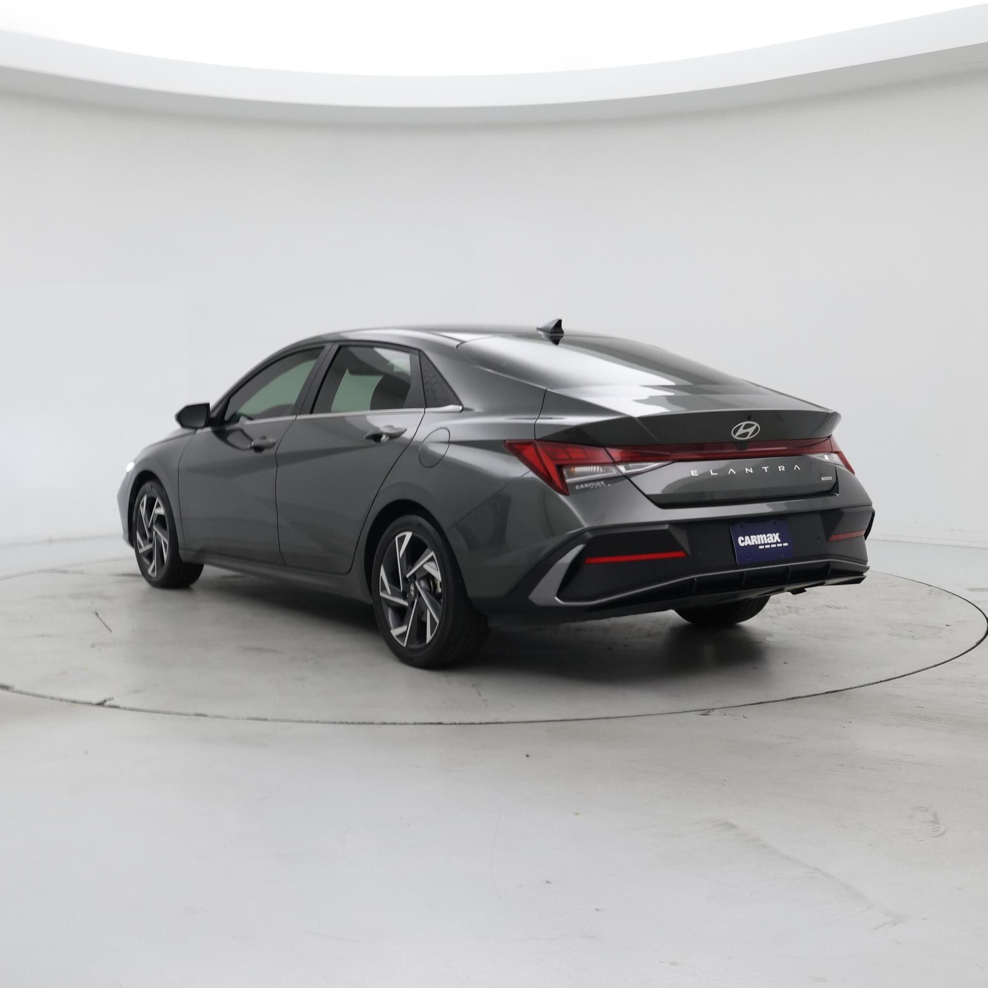 Thumbnail: 2024 Hyundai Elantra - 2