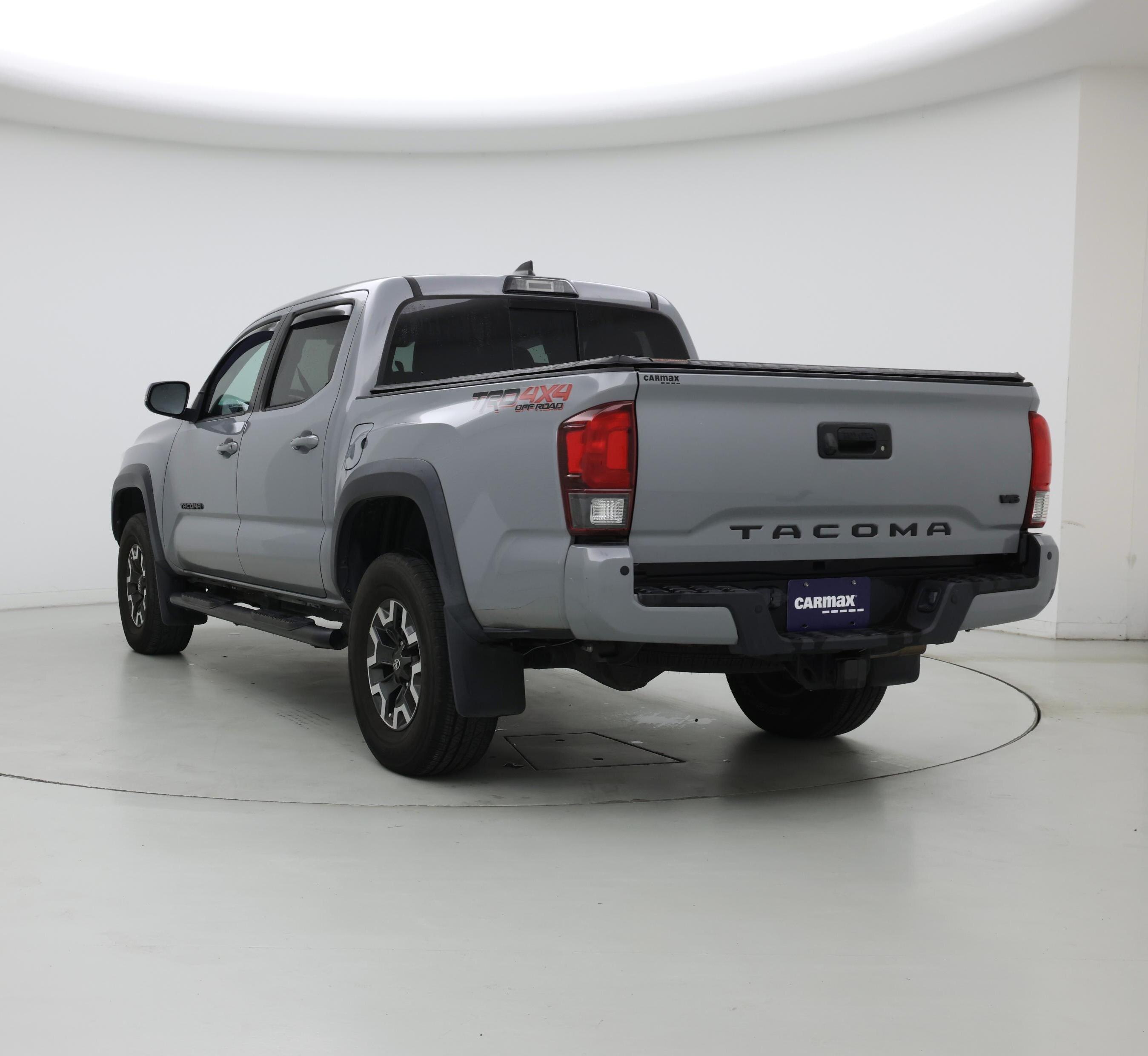 Thumbnail: 2018 Toyota Tacoma - 2