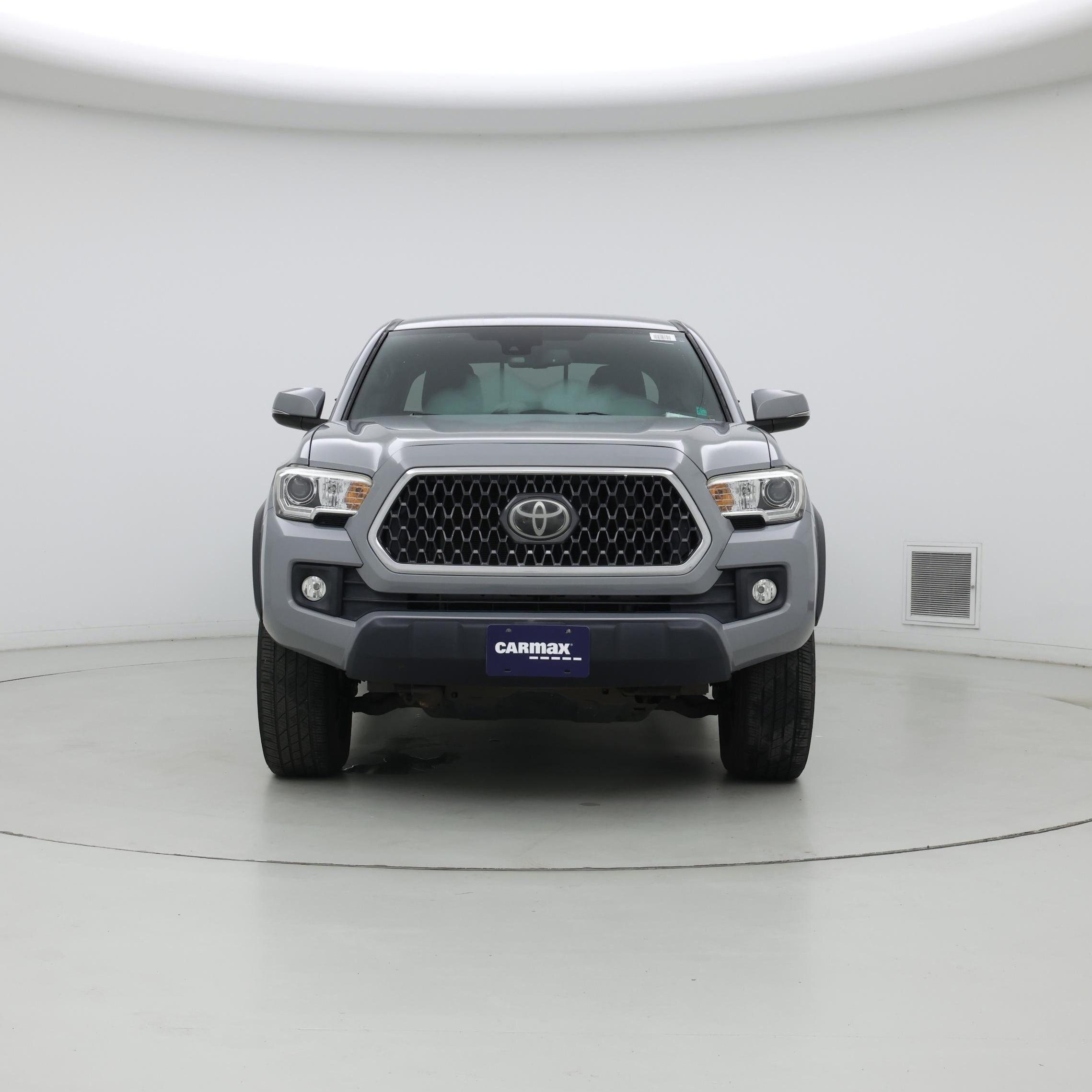 Thumbnail: 2018 Toyota Tacoma - 5
