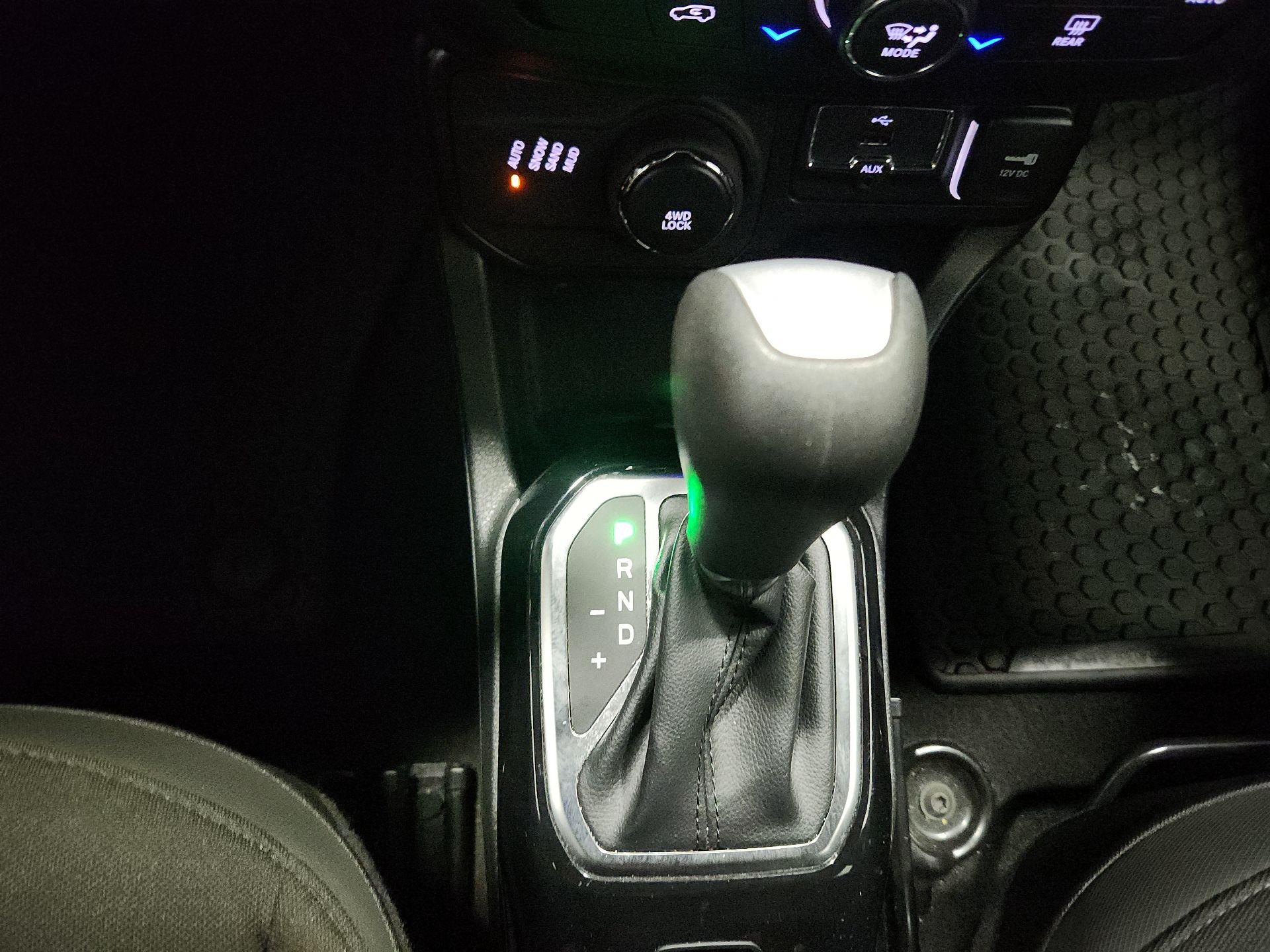 Thumbnail: 2022 Jeep Renegade - 17