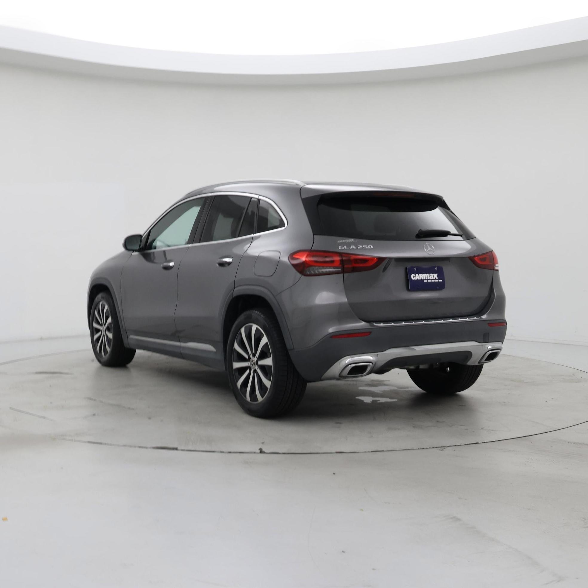 Thumbnail: 2021 Mercedes-Benz GLA - 2