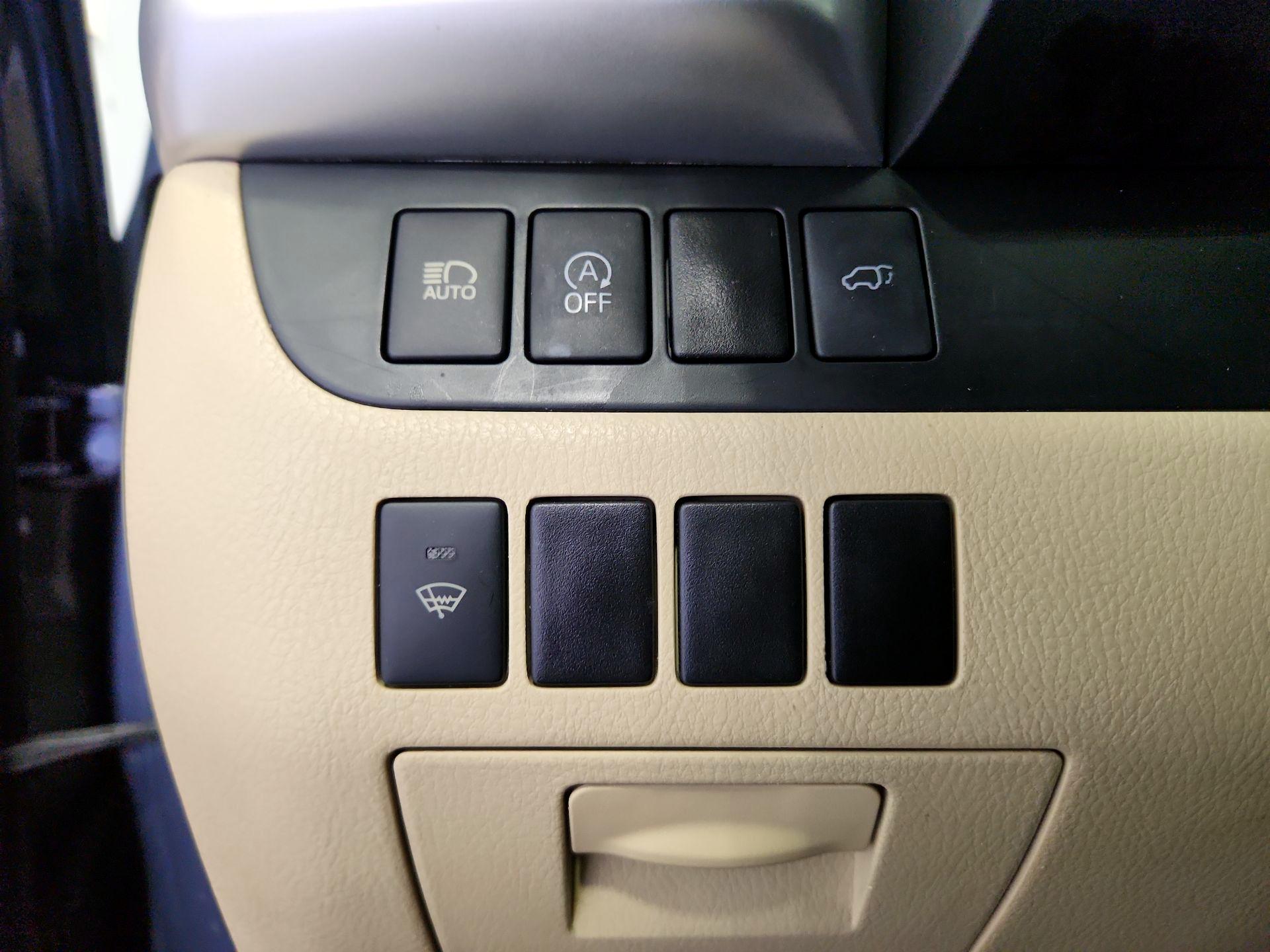 Thumbnail: 2017 Toyota Highlander - 13