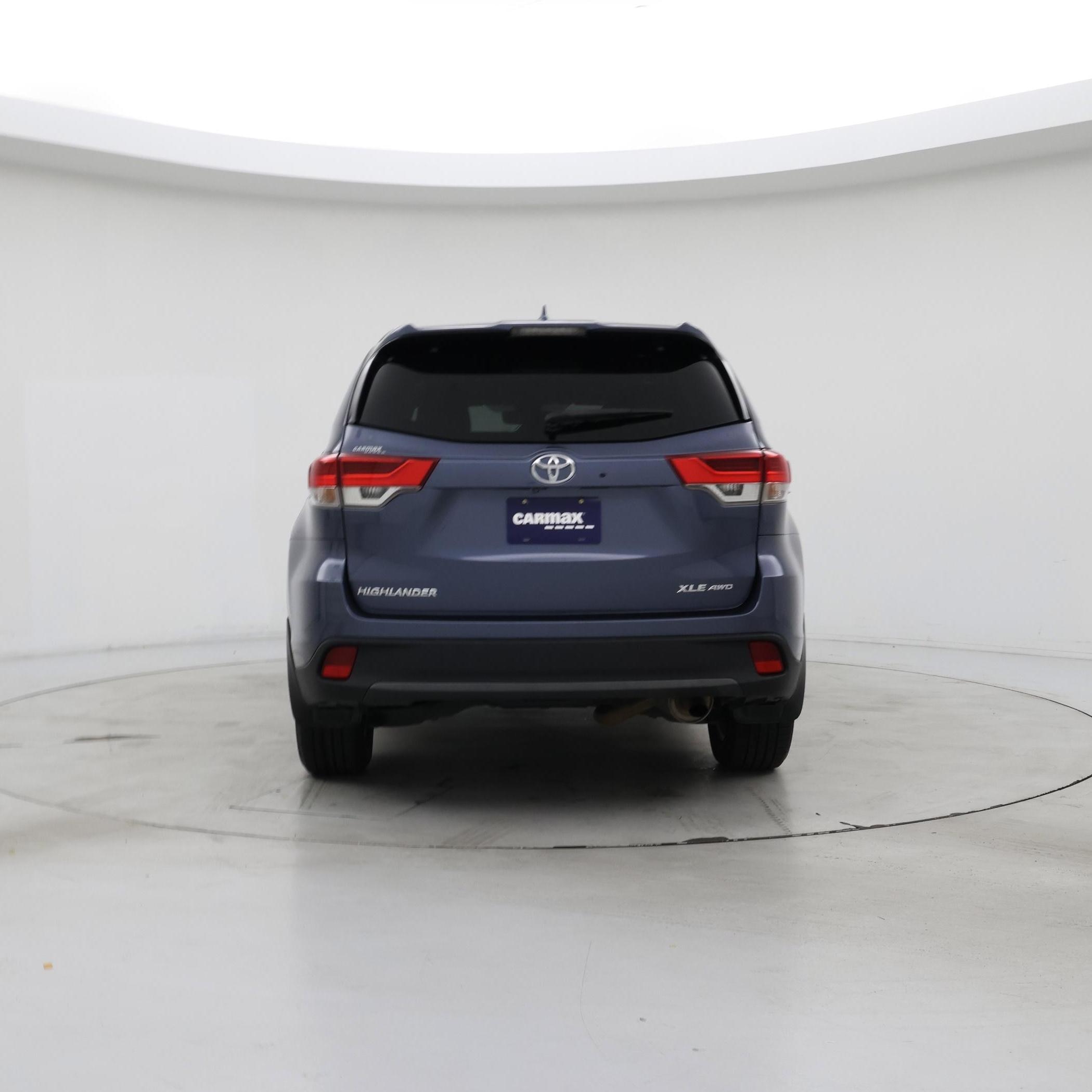 Thumbnail: 2017 Toyota Highlander - 6