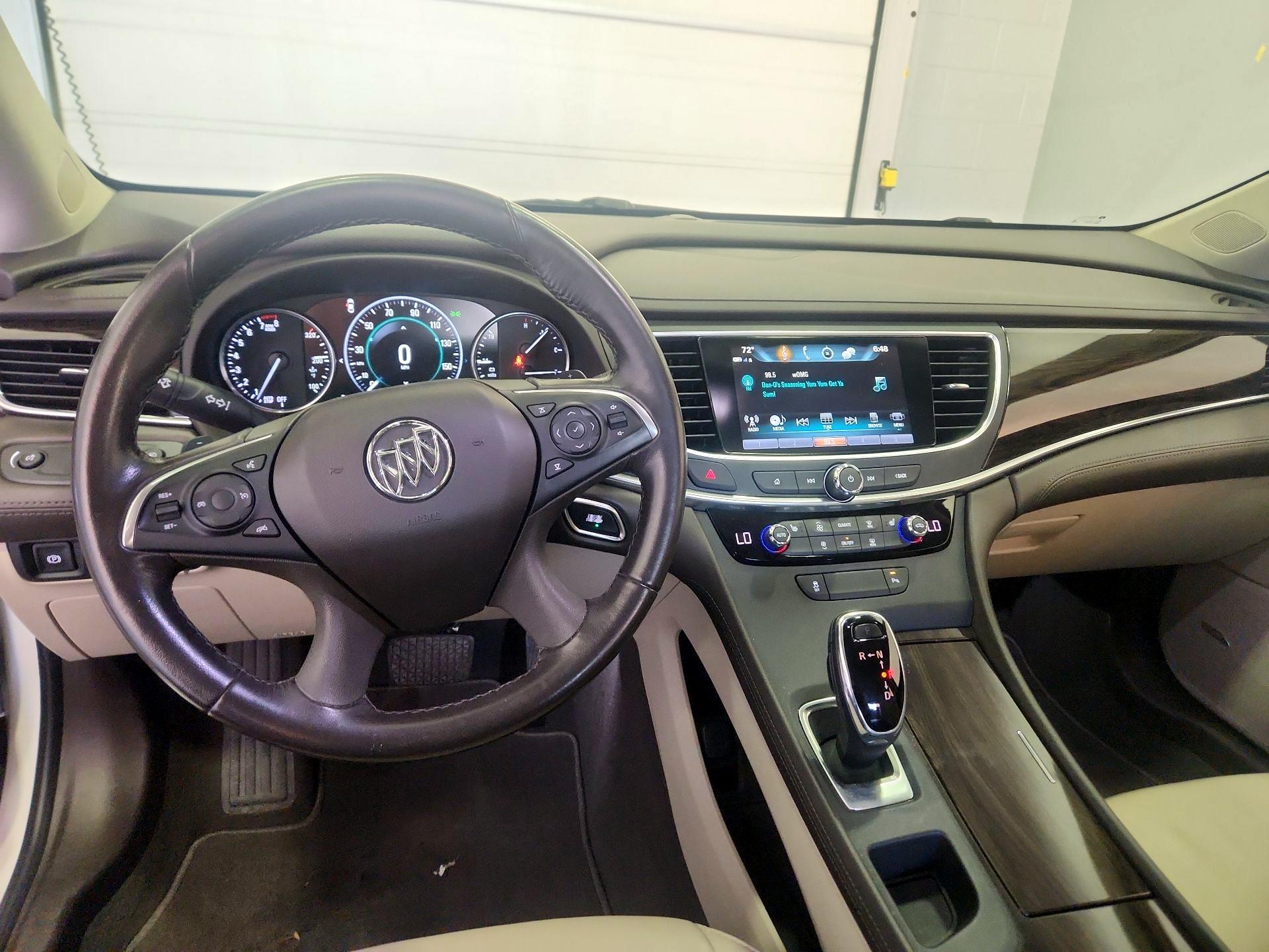 Thumbnail: 2018 Buick LaCrosse - 9