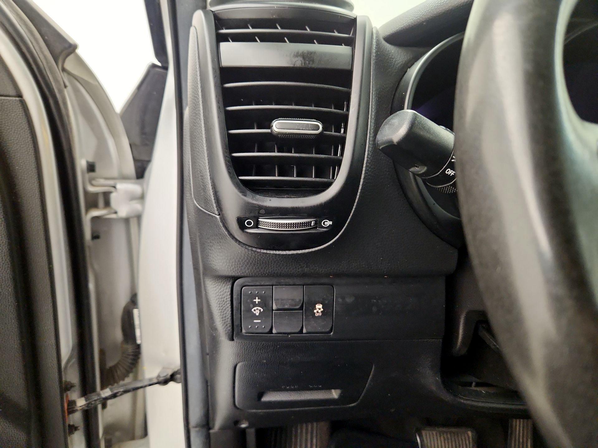 Thumbnail: 2019 Kia Soul - 13