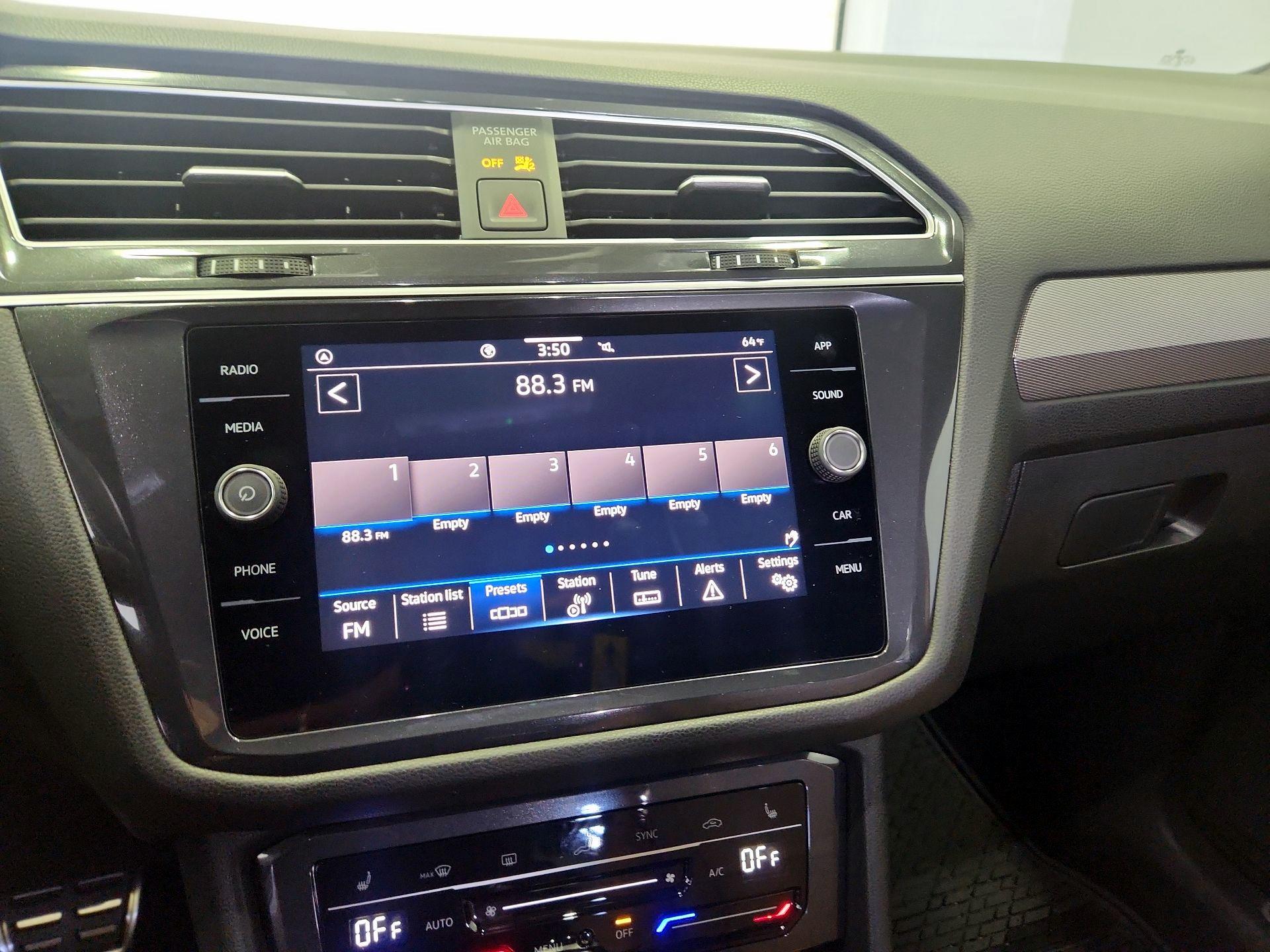 Thumbnail: 2024 Volkswagen Tiguan - 15