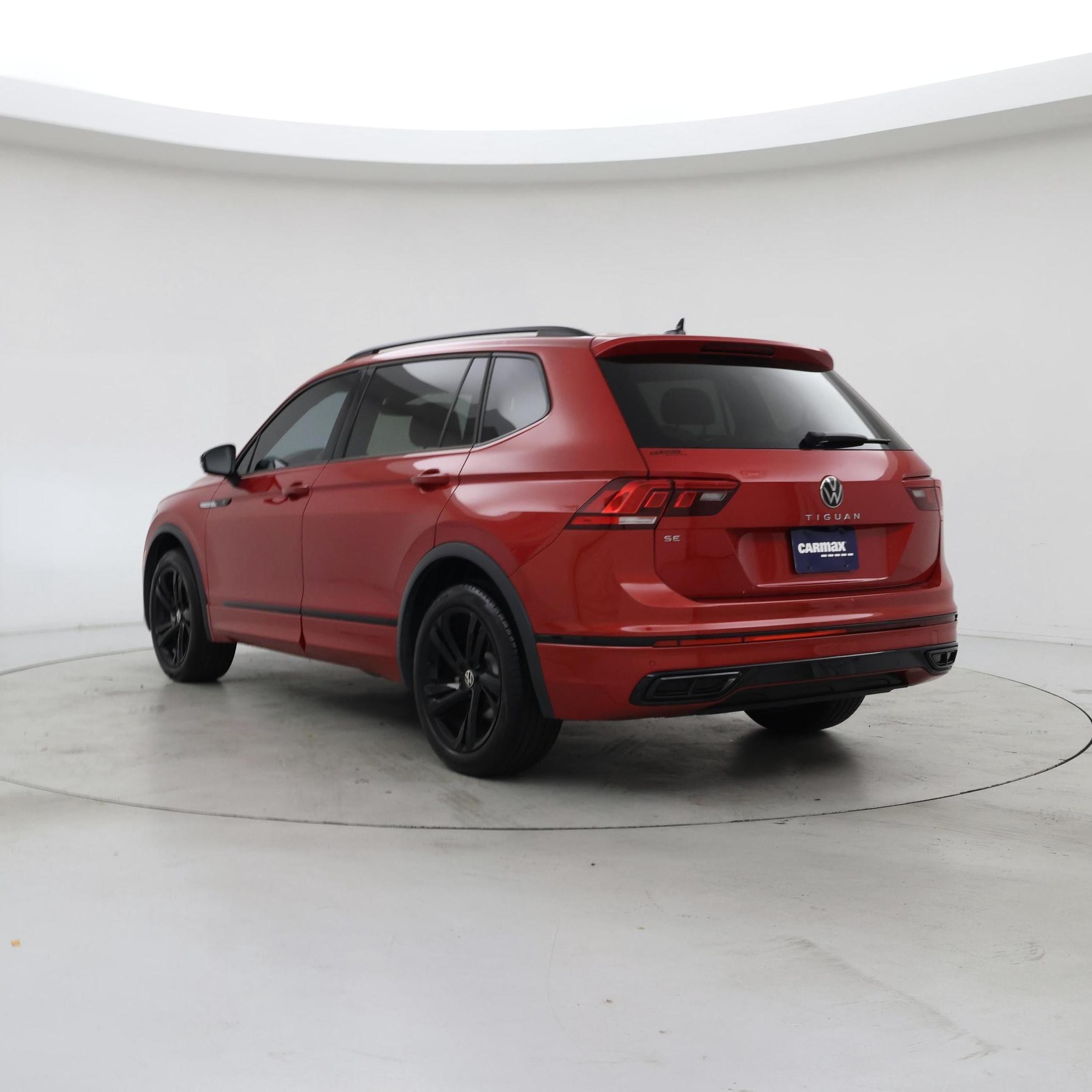 Thumbnail: 2024 Volkswagen Tiguan - 2