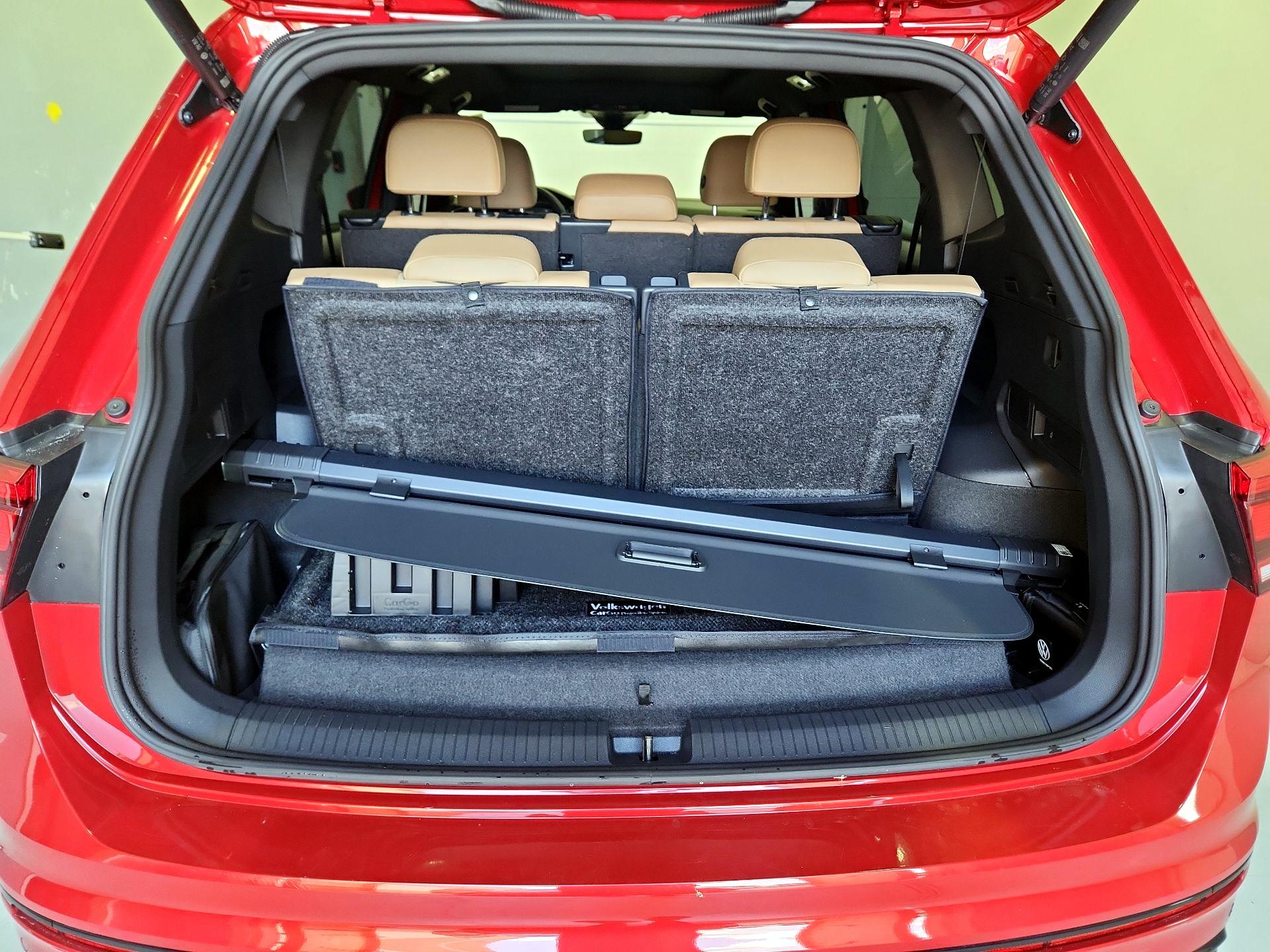 Thumbnail: 2024 Volkswagen Tiguan - 20