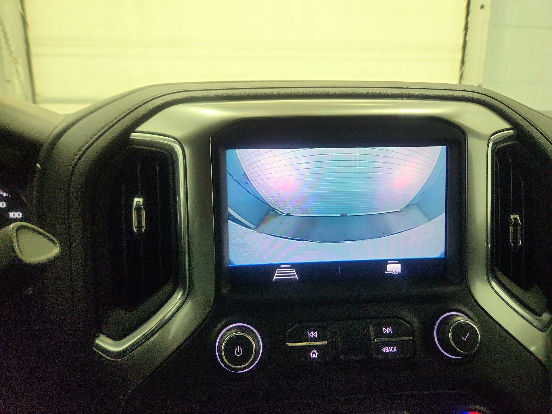 Thumbnail: 2021 Chevrolet Silverado 1500 - 14