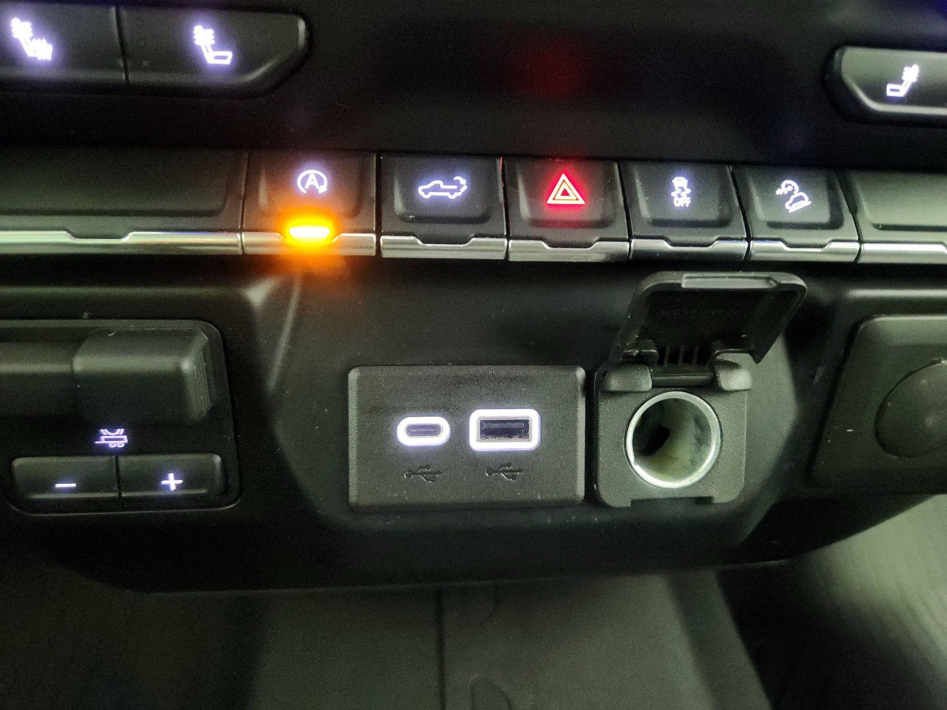 Thumbnail: 2021 Chevrolet Silverado 1500 - 18