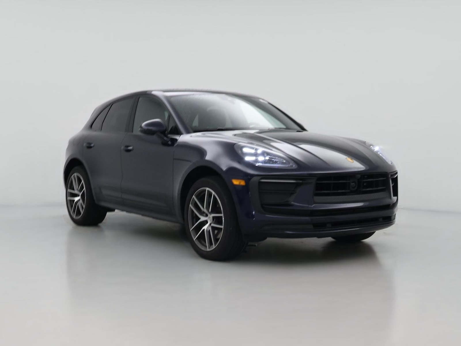 2023 Porsche Macan T