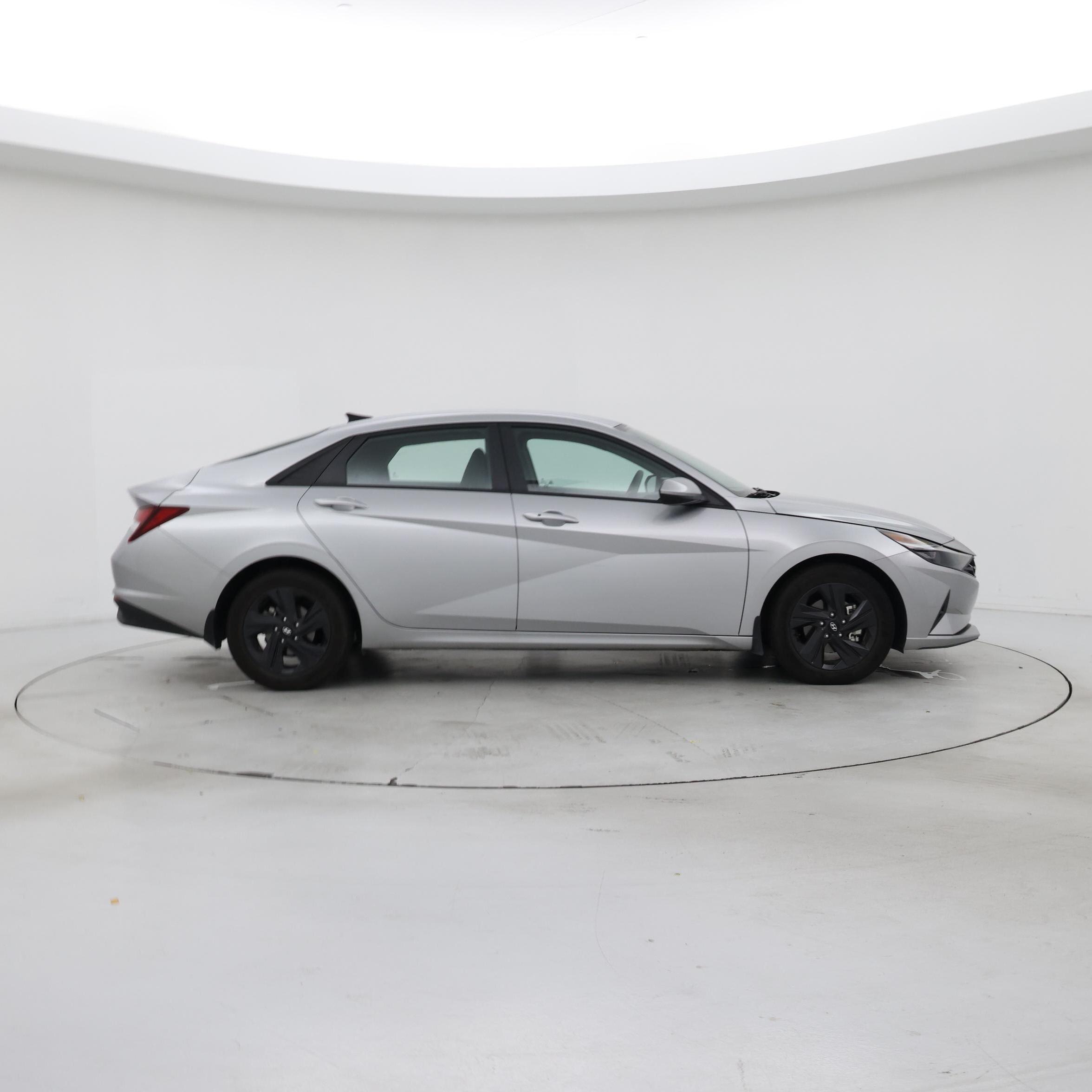 Thumbnail: 2023 Hyundai Elantra - 7