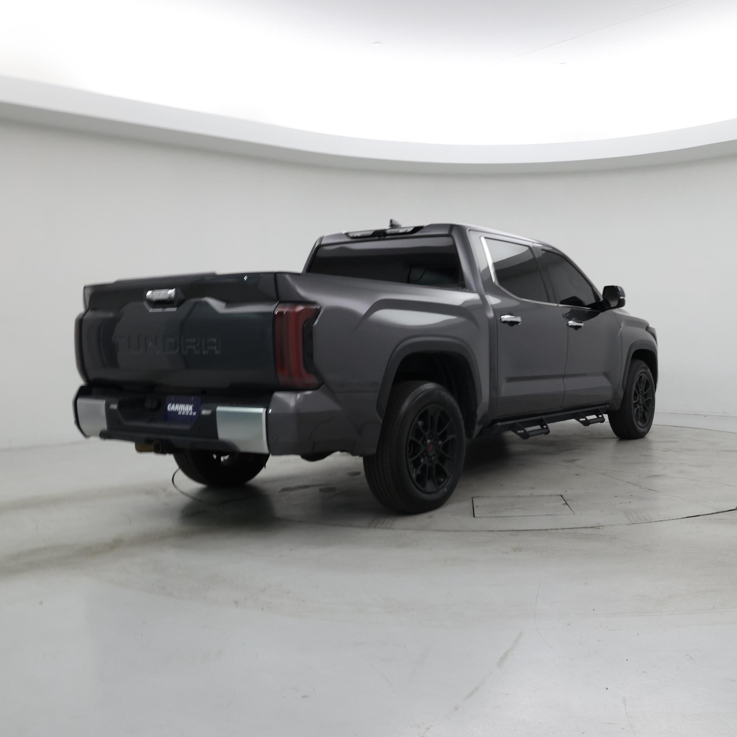 Thumbnail: 2022 Toyota Tundra - 8