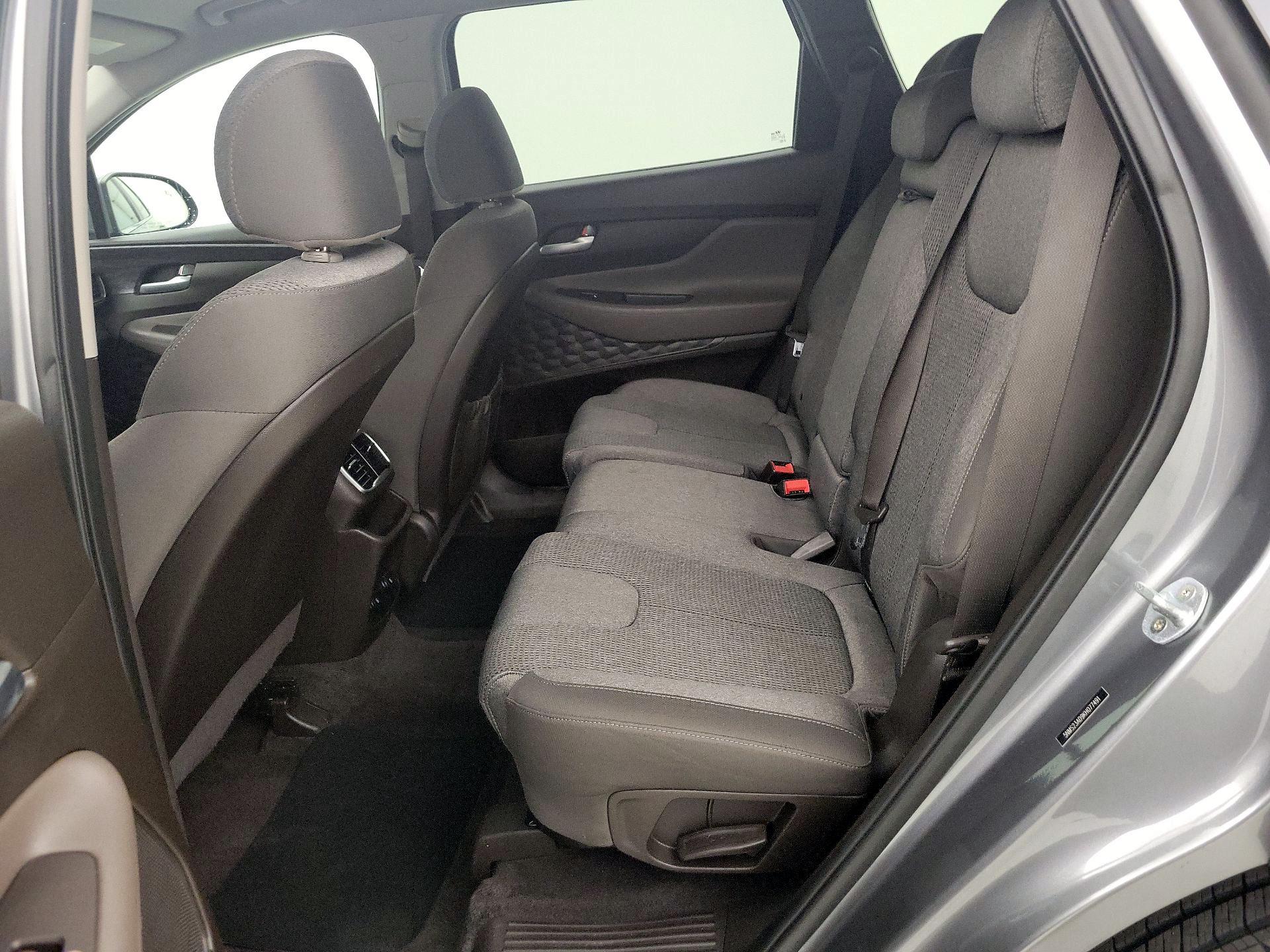 Thumbnail: 2019 Hyundai Santa Fe - 19