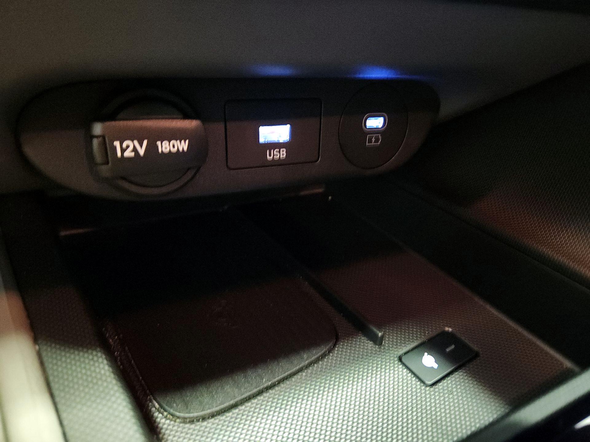 Thumbnail: 2025 Hyundai Elantra - 19