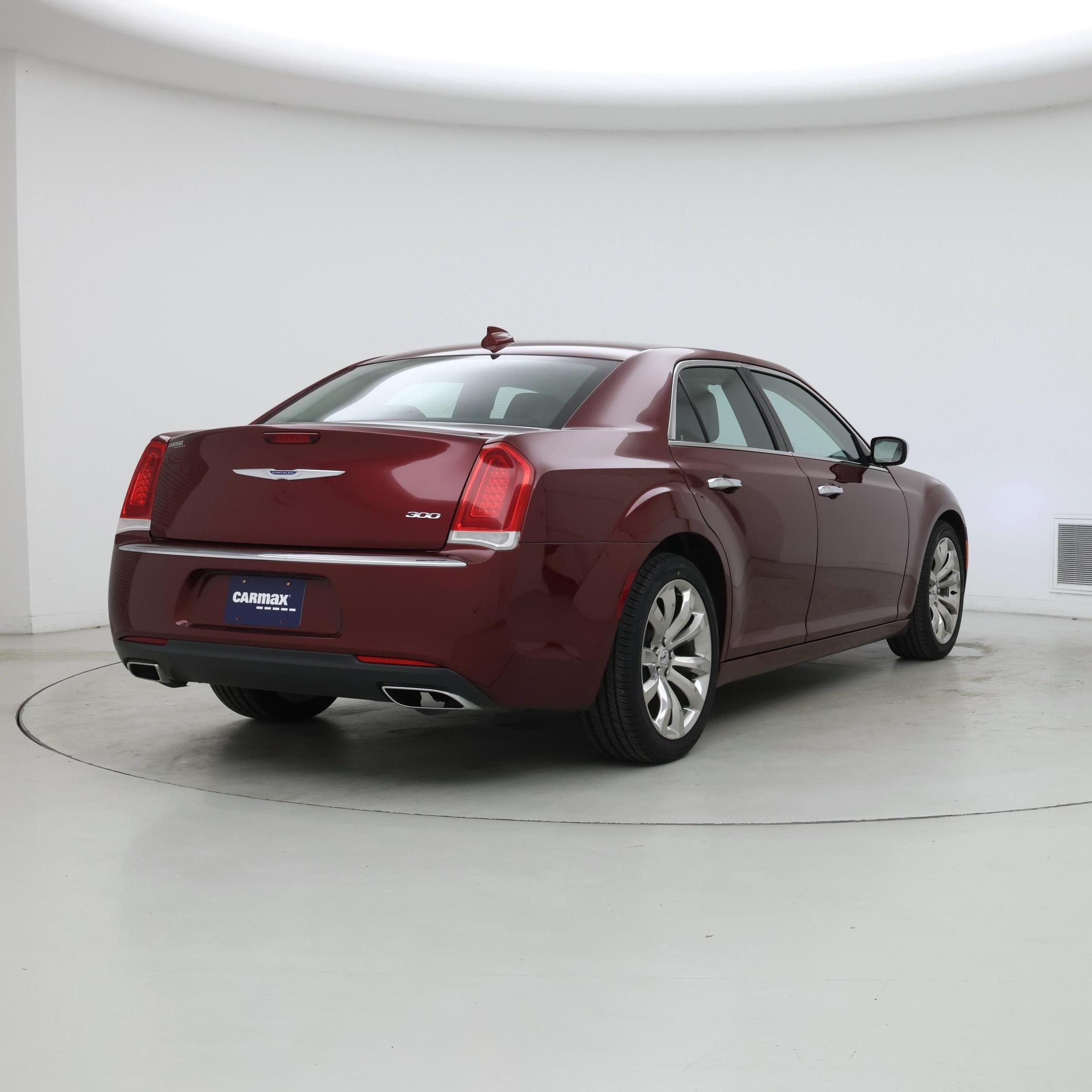 Thumbnail: 2018 Chrysler 300 - 8