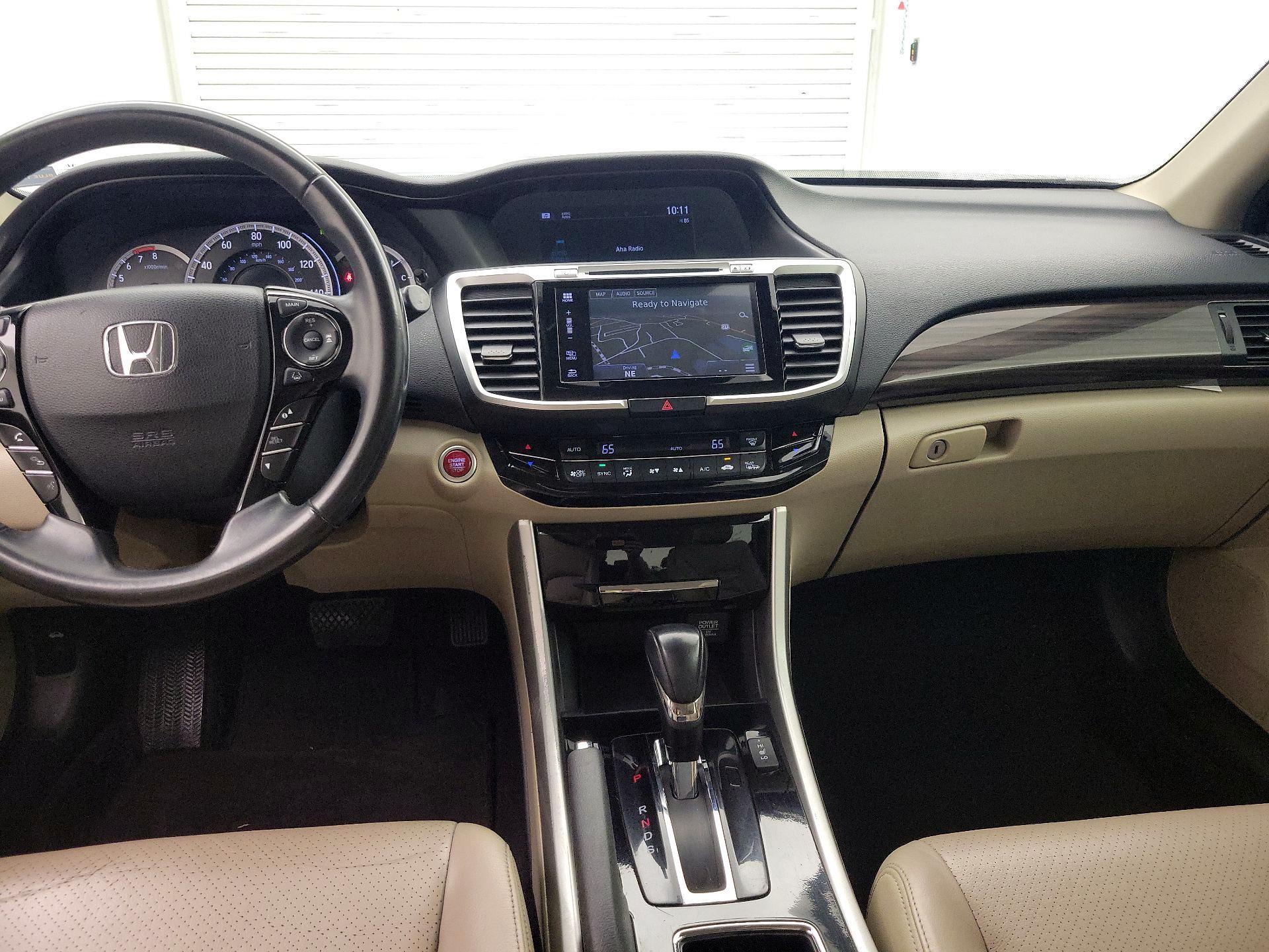 Thumbnail: 2016 Honda Accord - 9