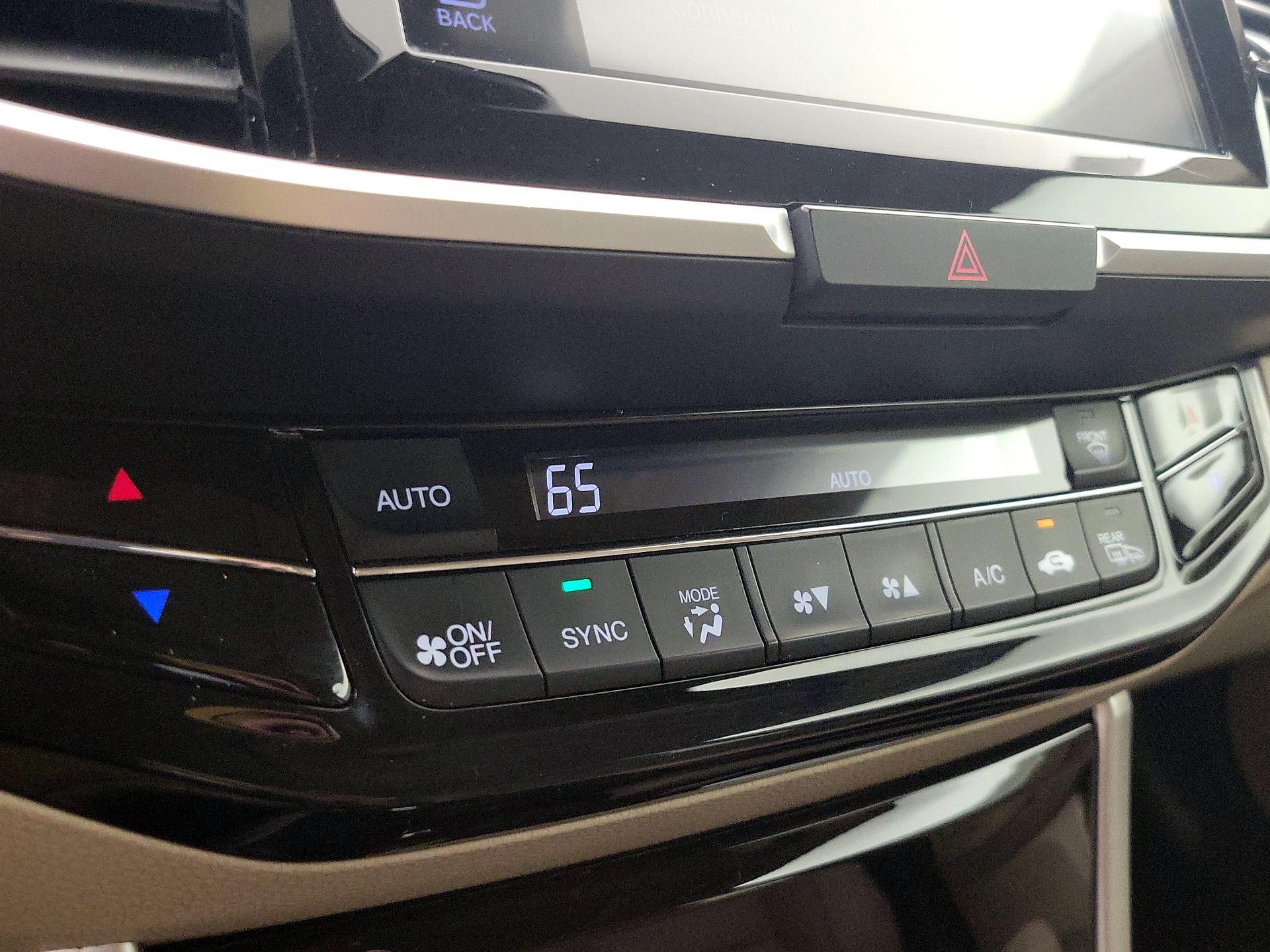 Thumbnail: 2016 Honda Accord - 17
