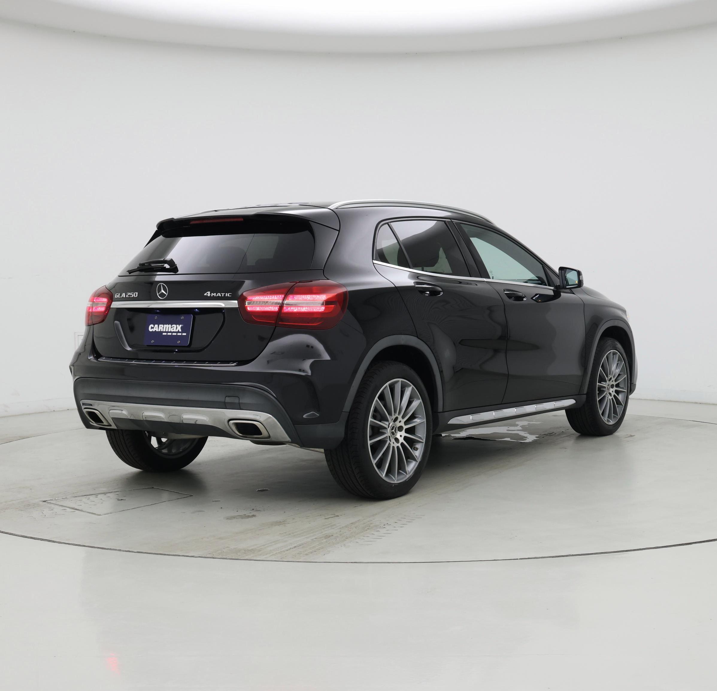 Thumbnail: 2019 Mercedes-Benz GLA - 8