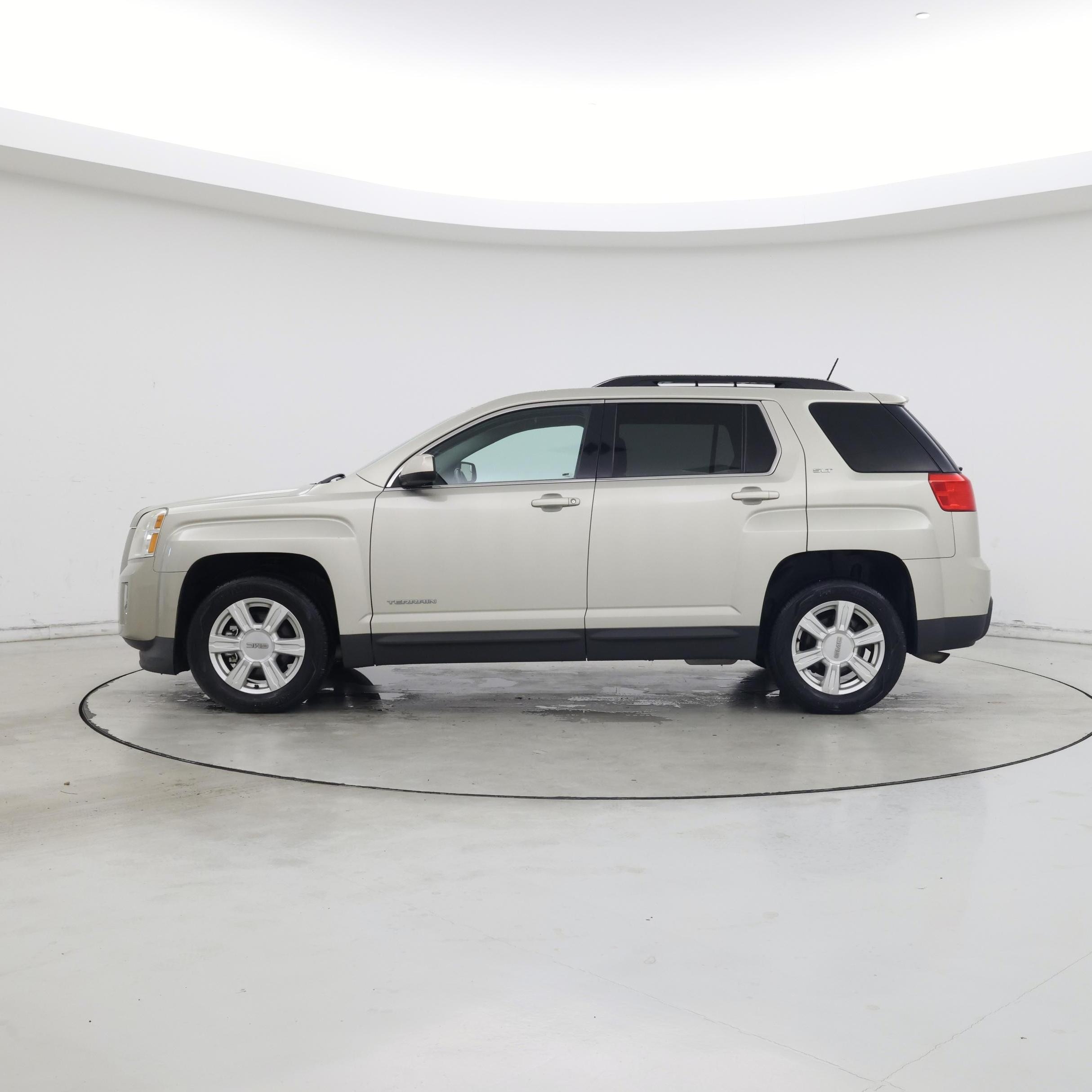 Thumbnail: 2014 GMC Terrain - 3
