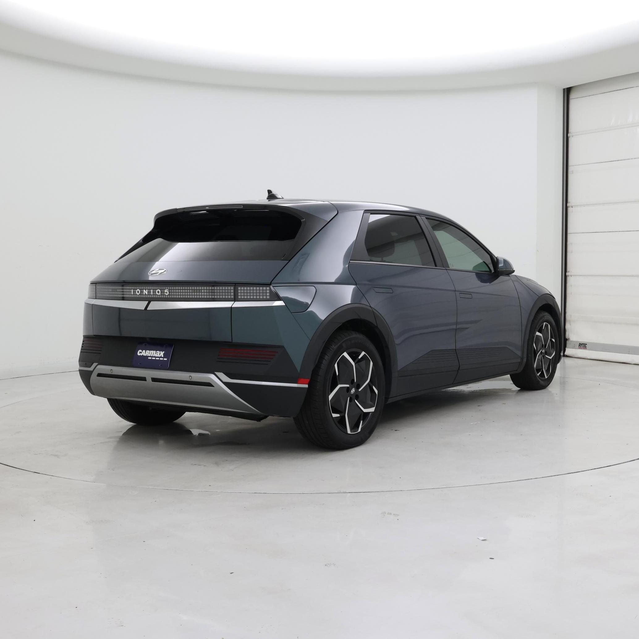 Thumbnail: 2022 Hyundai Ioniq 5 - 8