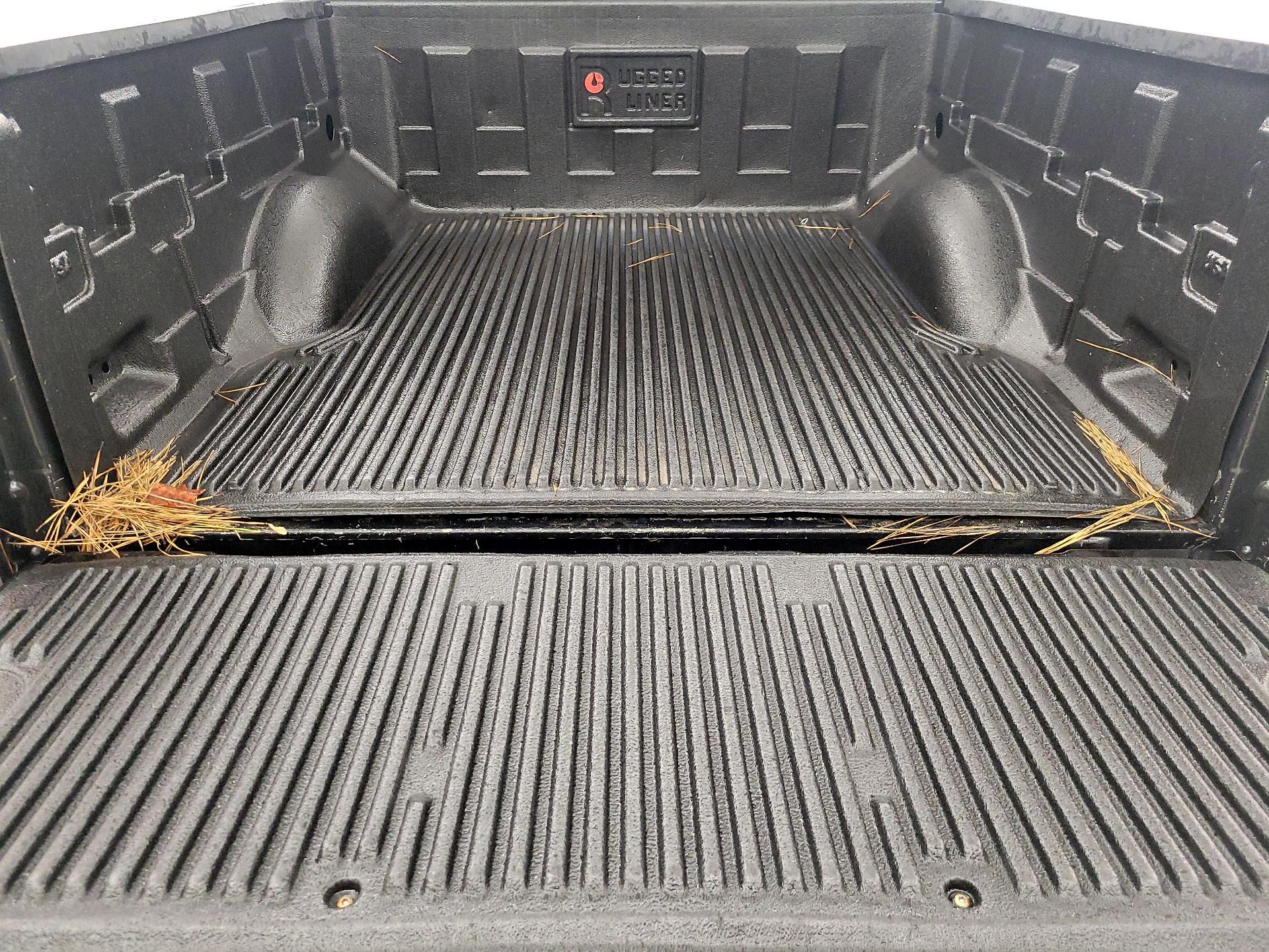 Thumbnail: 2014 Ford F-150 - 19