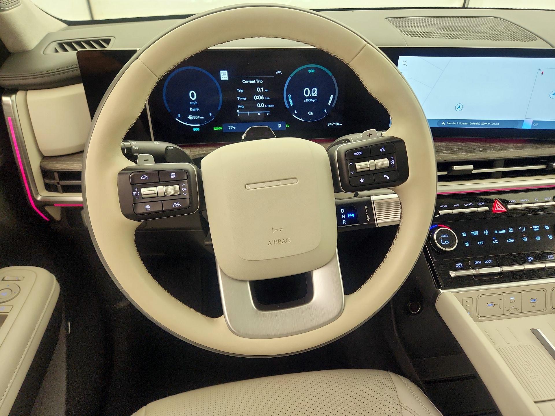 Thumbnail: 2025 Hyundai Santa Fe - 10